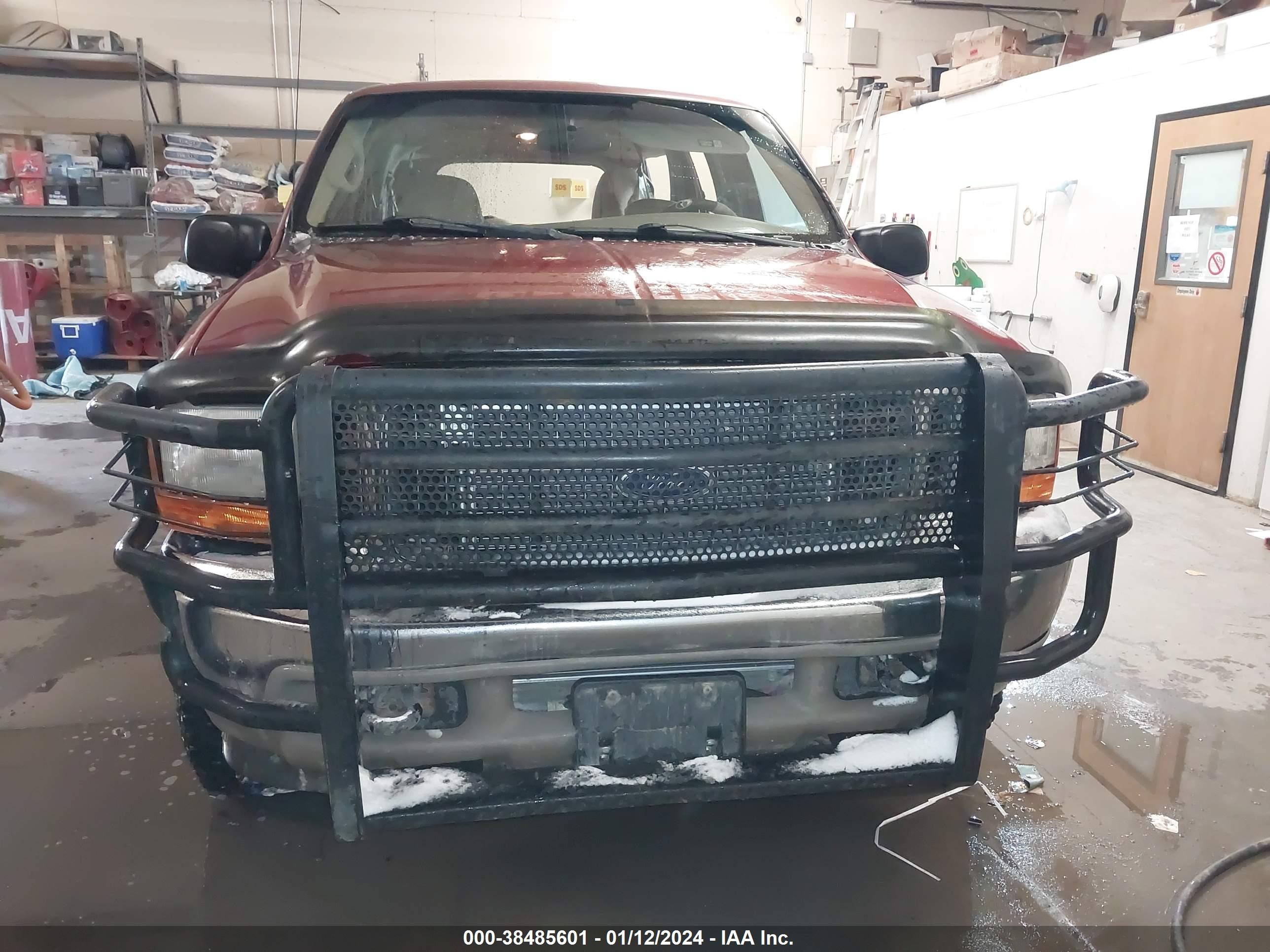 Photo 12 VIN: 1FMNU43S4YED92358 - FORD EXCURSION 