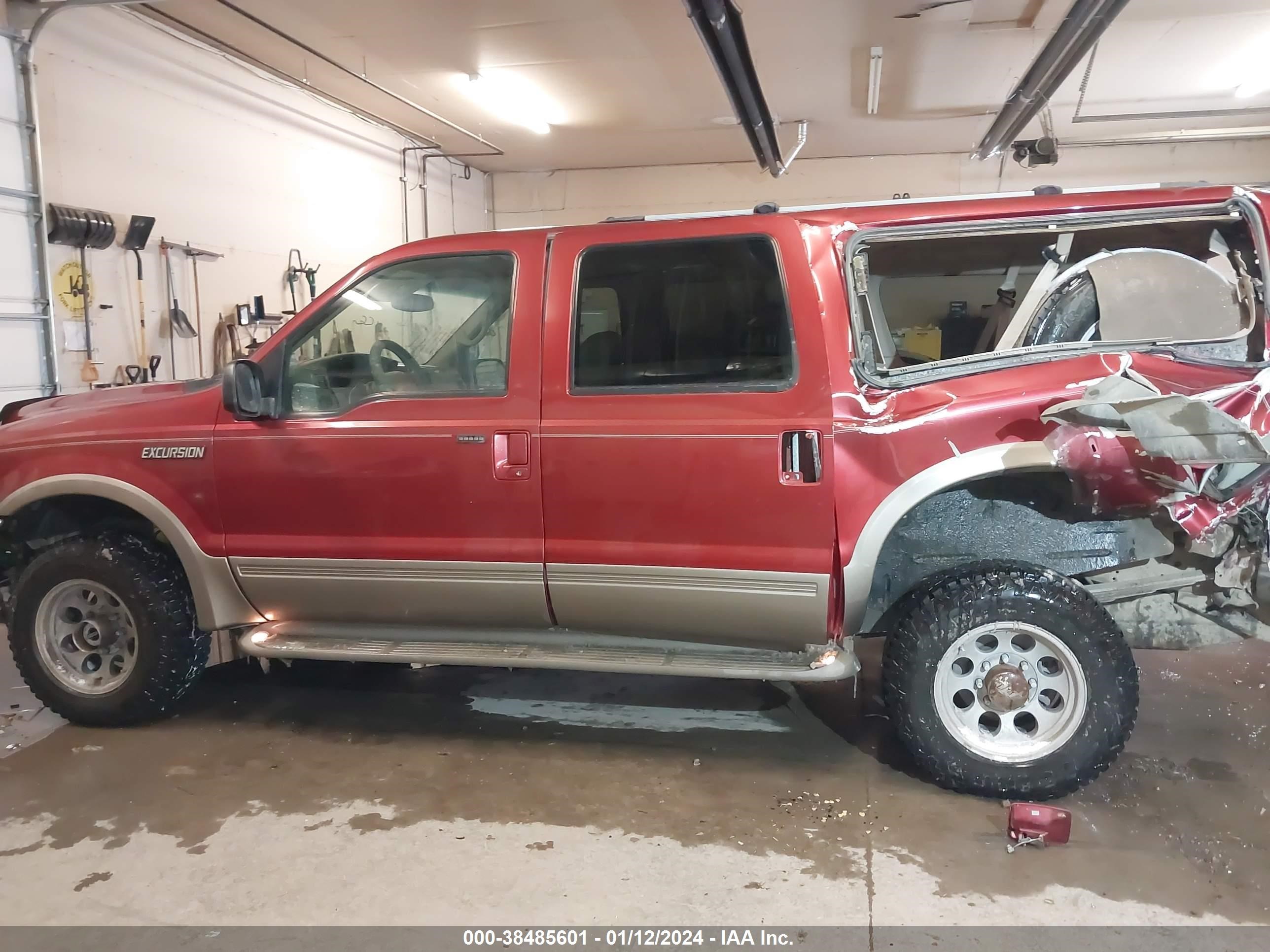 Photo 14 VIN: 1FMNU43S4YED92358 - FORD EXCURSION 