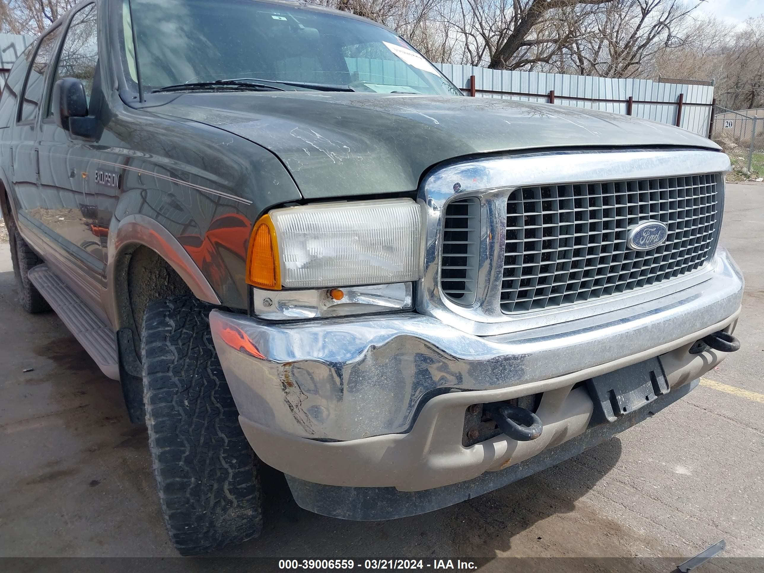 Photo 5 VIN: 1FMNU43S8YEA63775 - FORD EXCURSION 