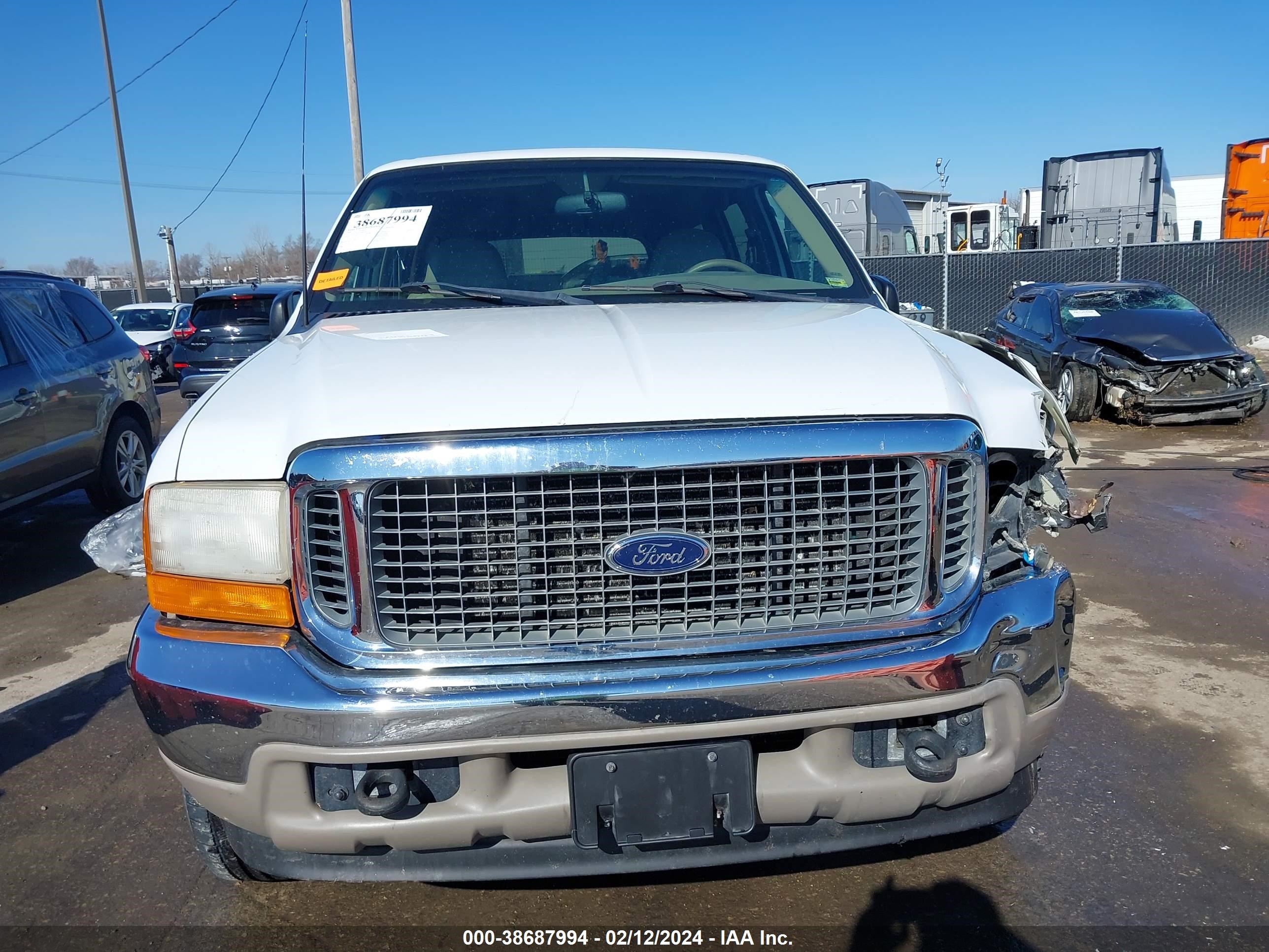 Photo 12 VIN: 1FMNU43S9YEB99879 - FORD EXCURSION 