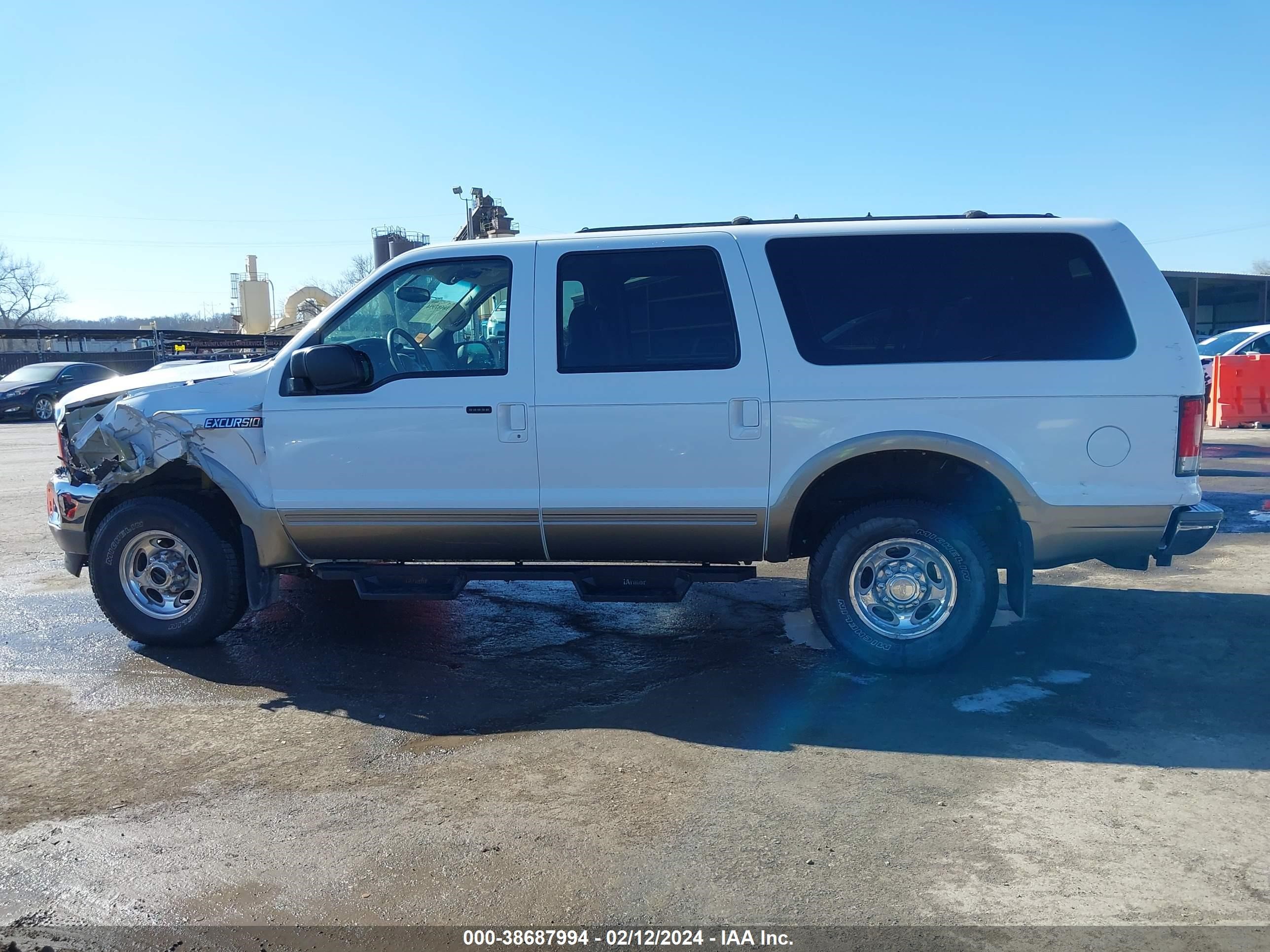 Photo 14 VIN: 1FMNU43S9YEB99879 - FORD EXCURSION 