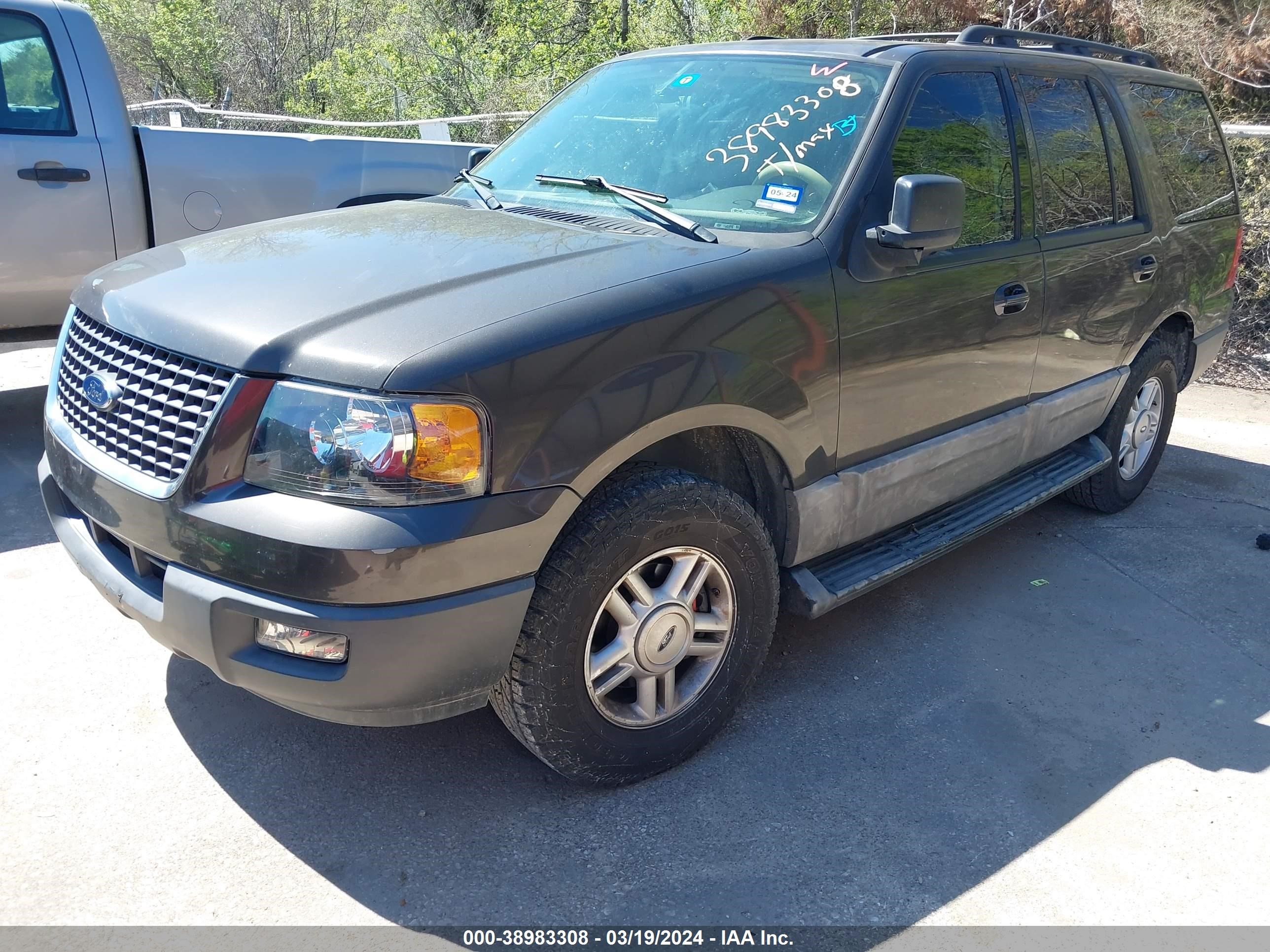 Photo 1 VIN: 1FMPU15546LA57754 - FORD EXPEDITION 