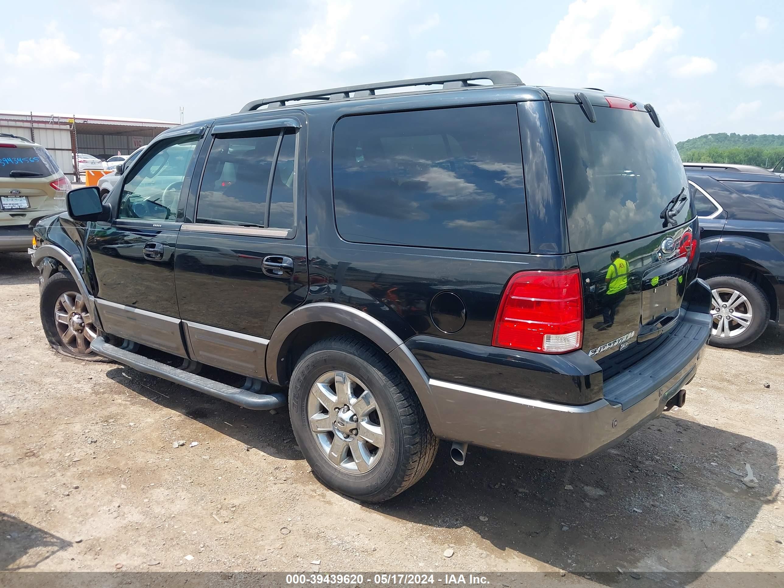 Photo 2 VIN: 1FMPU15546LA99311 - FORD EXPEDITION 