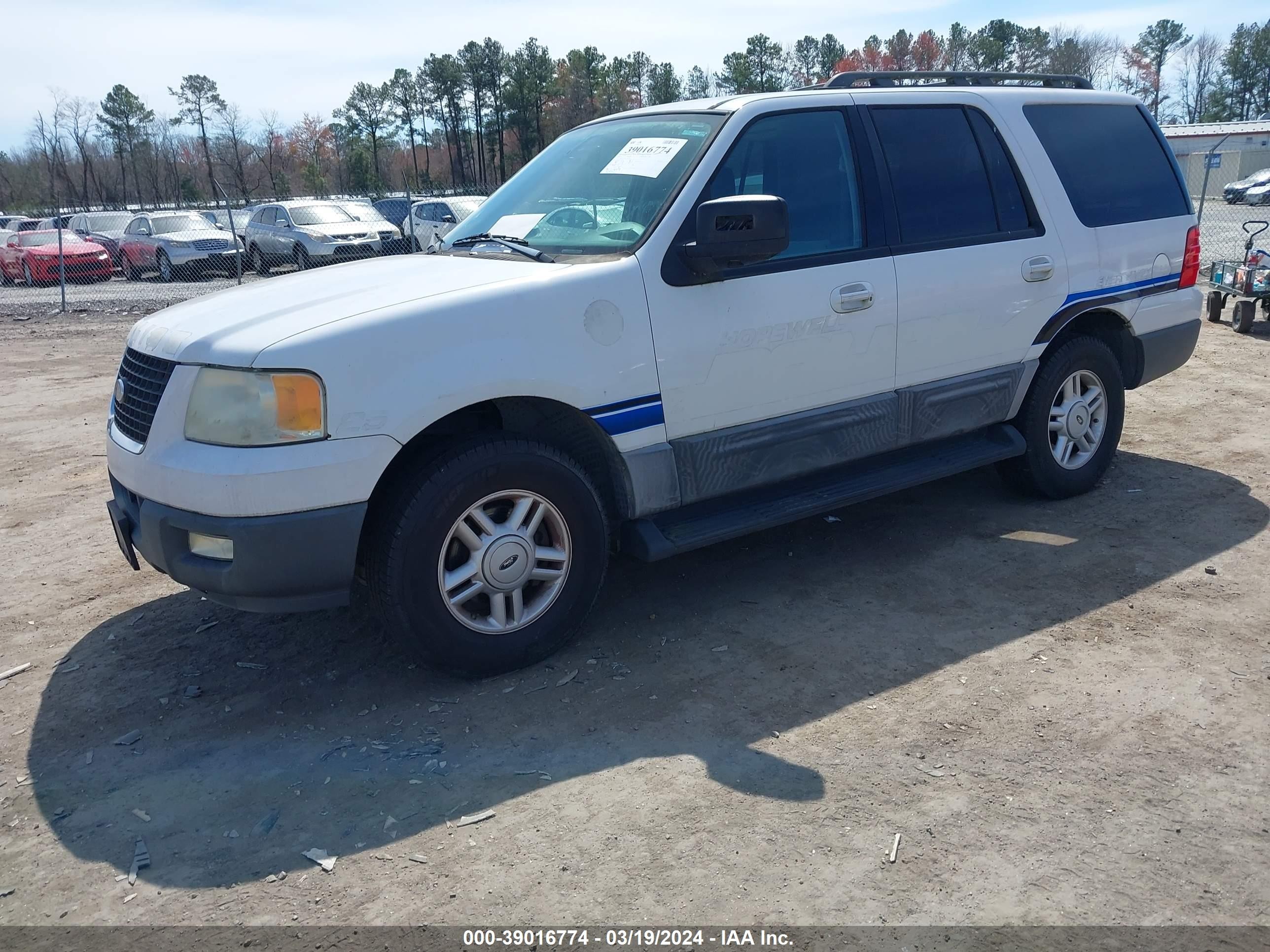 Photo 1 VIN: 1FMPU15555LA93743 - FORD EXPEDITION 