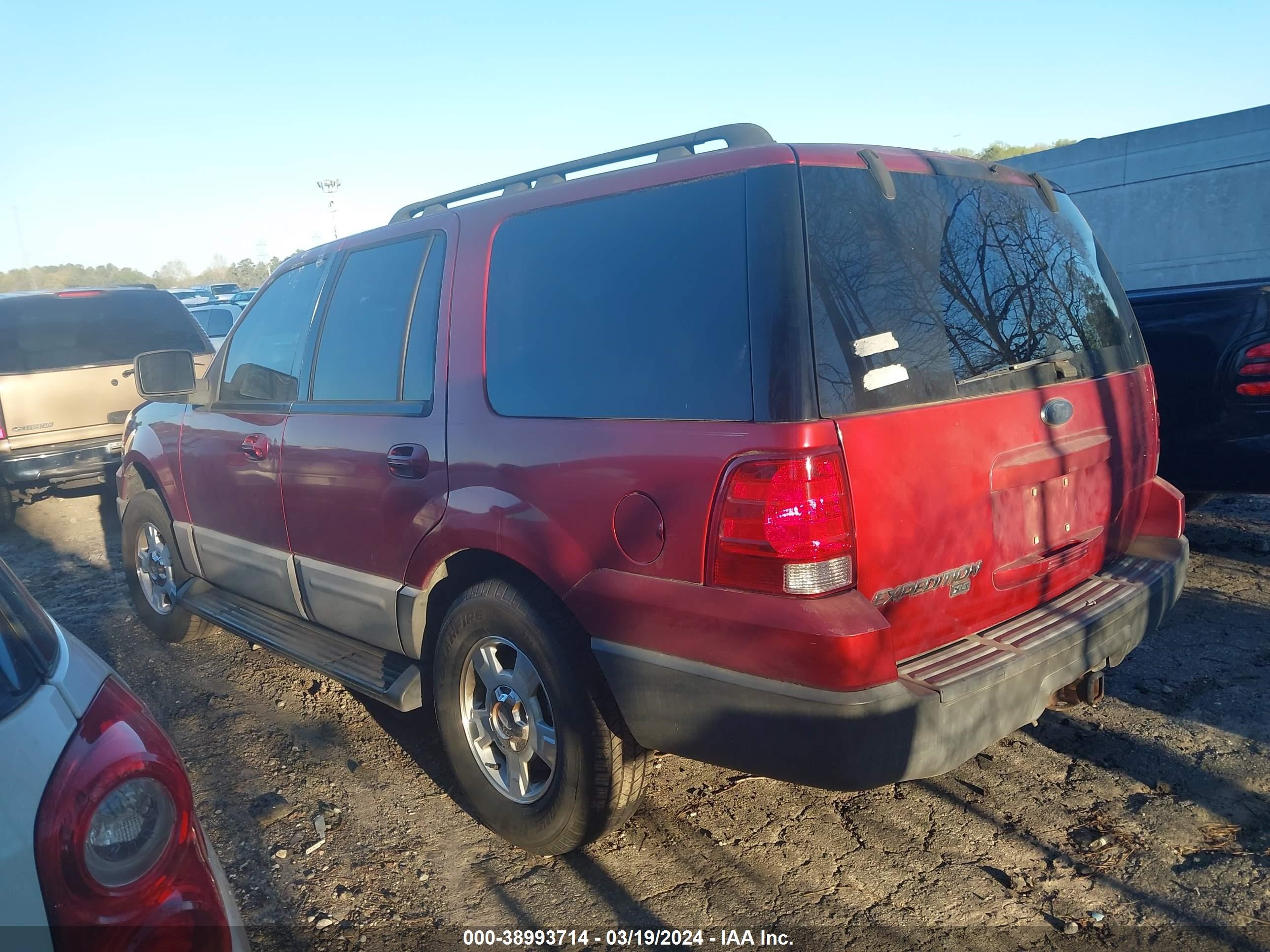 Photo 2 VIN: 1FMPU15566LA73230 - FORD EXPEDITION 