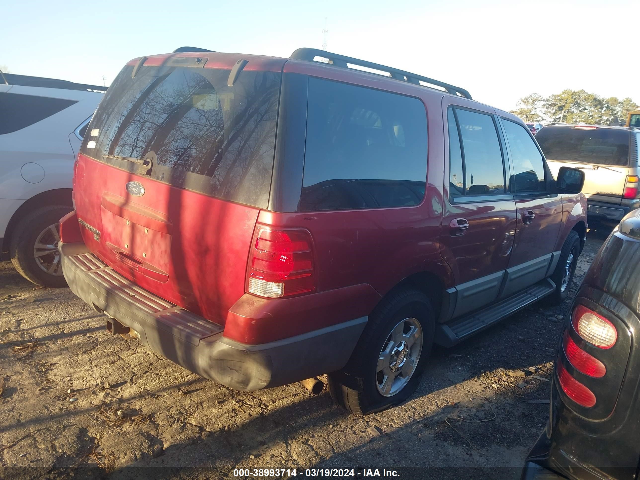 Photo 3 VIN: 1FMPU15566LA73230 - FORD EXPEDITION 