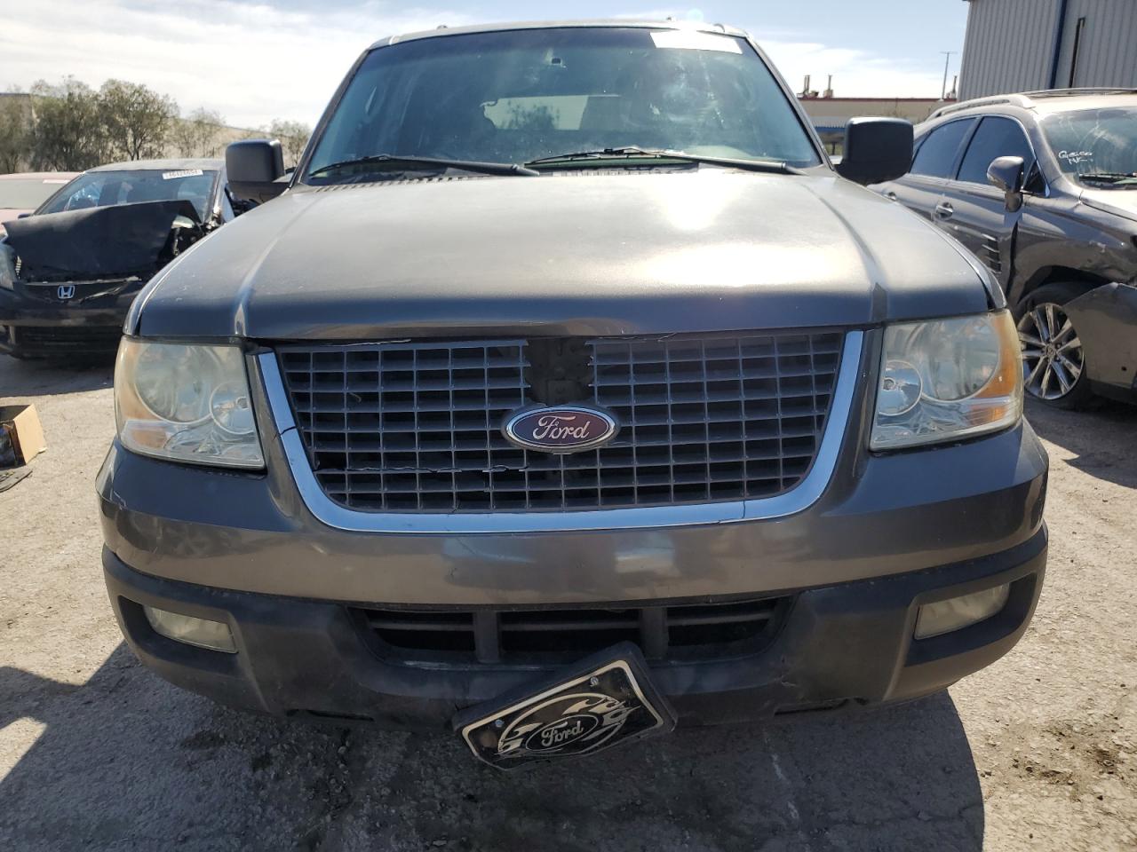 Photo 4 VIN: 1FMPU15575LA01497 - FORD EXPEDITION 