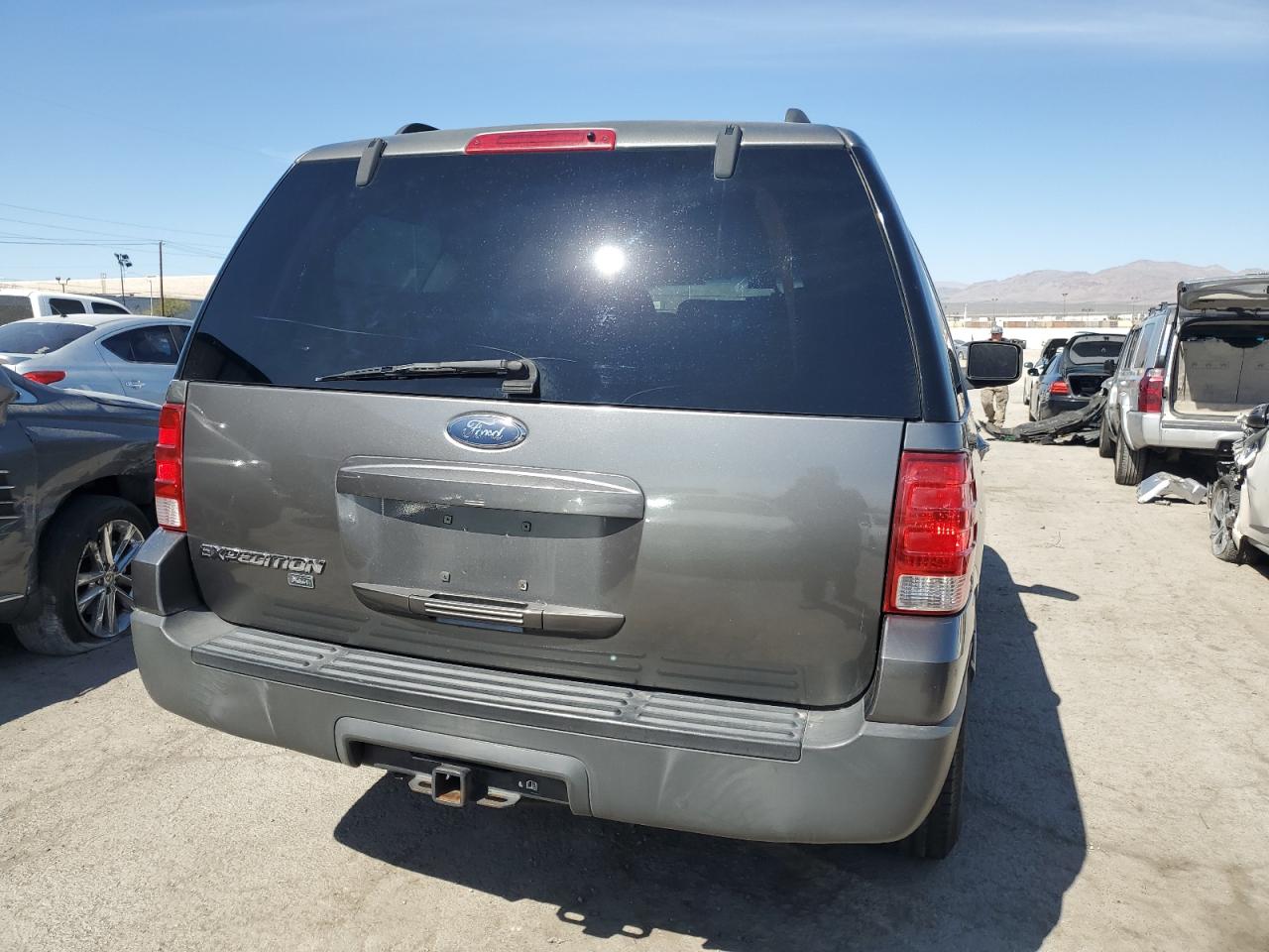 Photo 5 VIN: 1FMPU15575LA01497 - FORD EXPEDITION 