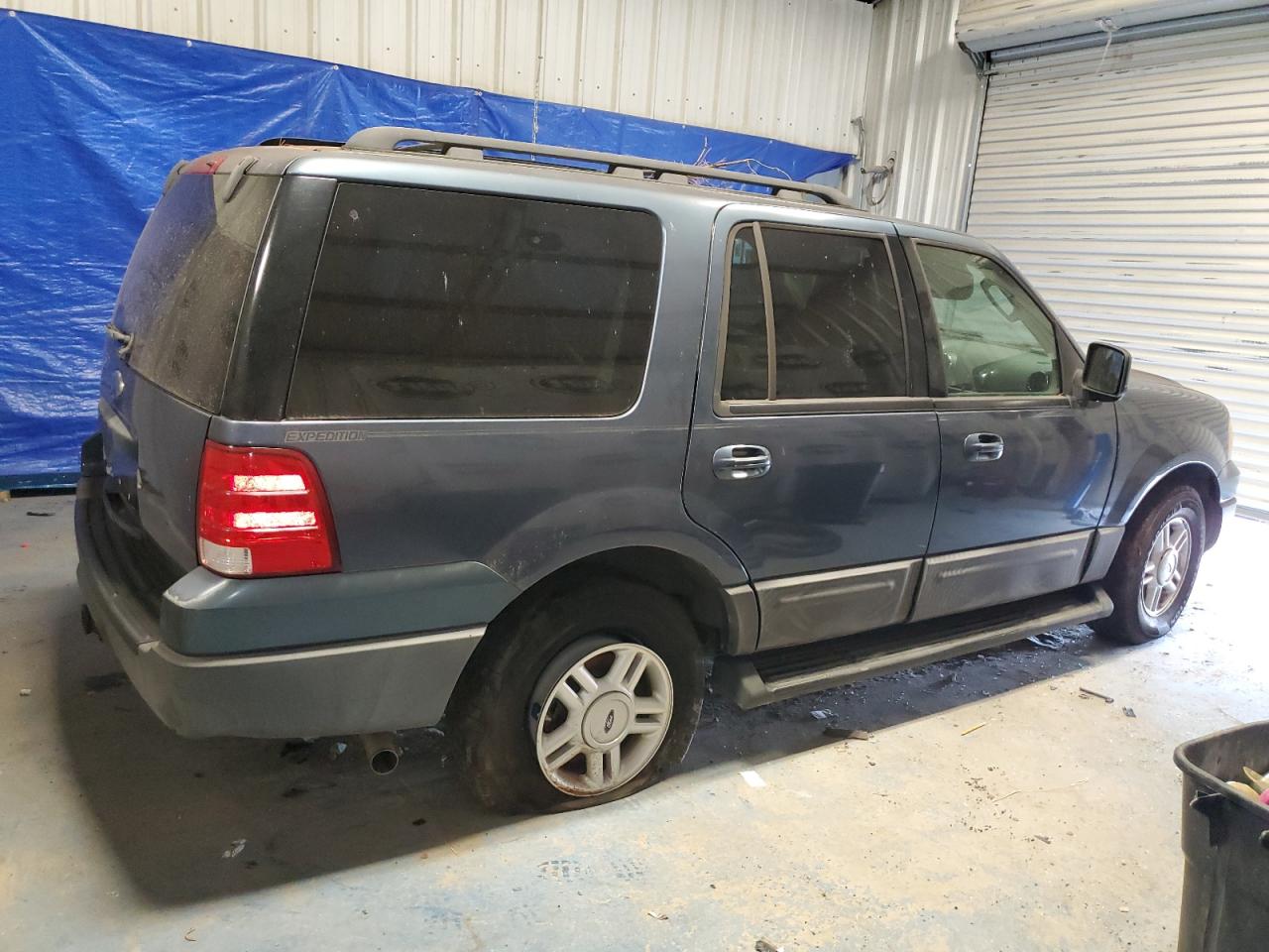 Photo 2 VIN: 1FMPU15586LA16110 - FORD EXPEDITION 