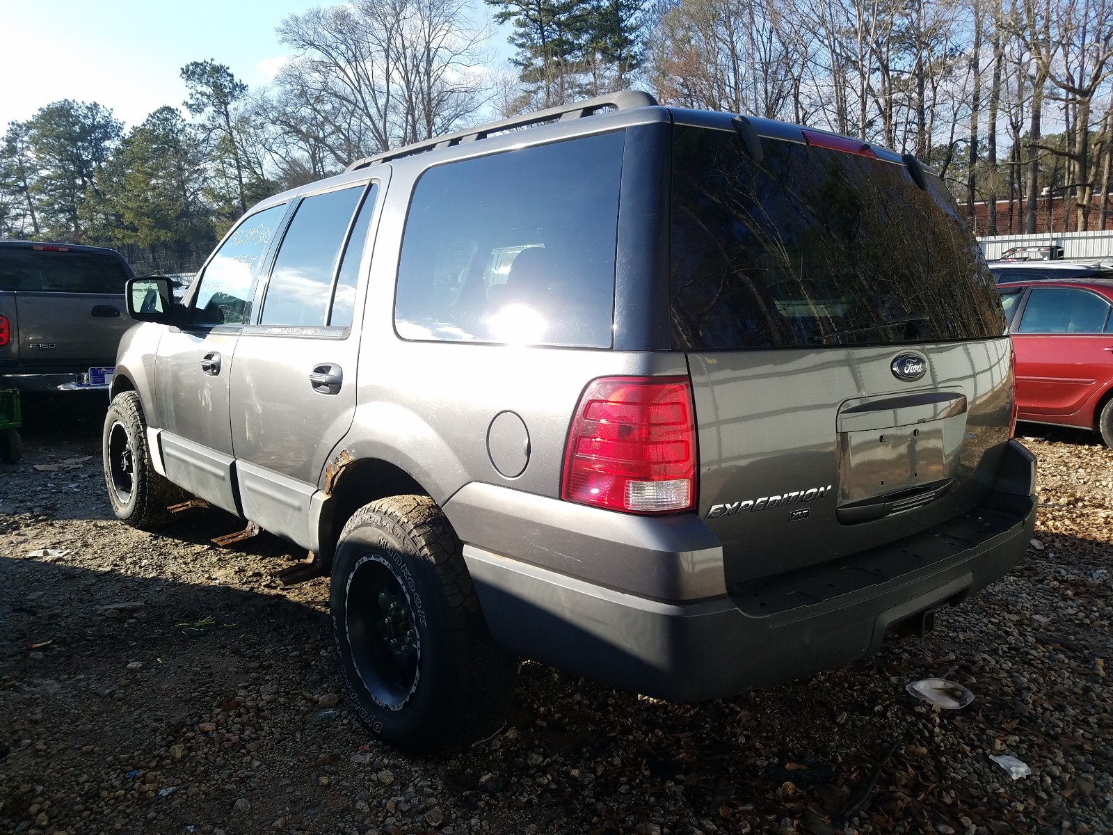 Photo 2 VIN: 1FMPU16525LA01051 - FORD EXPEDITION 