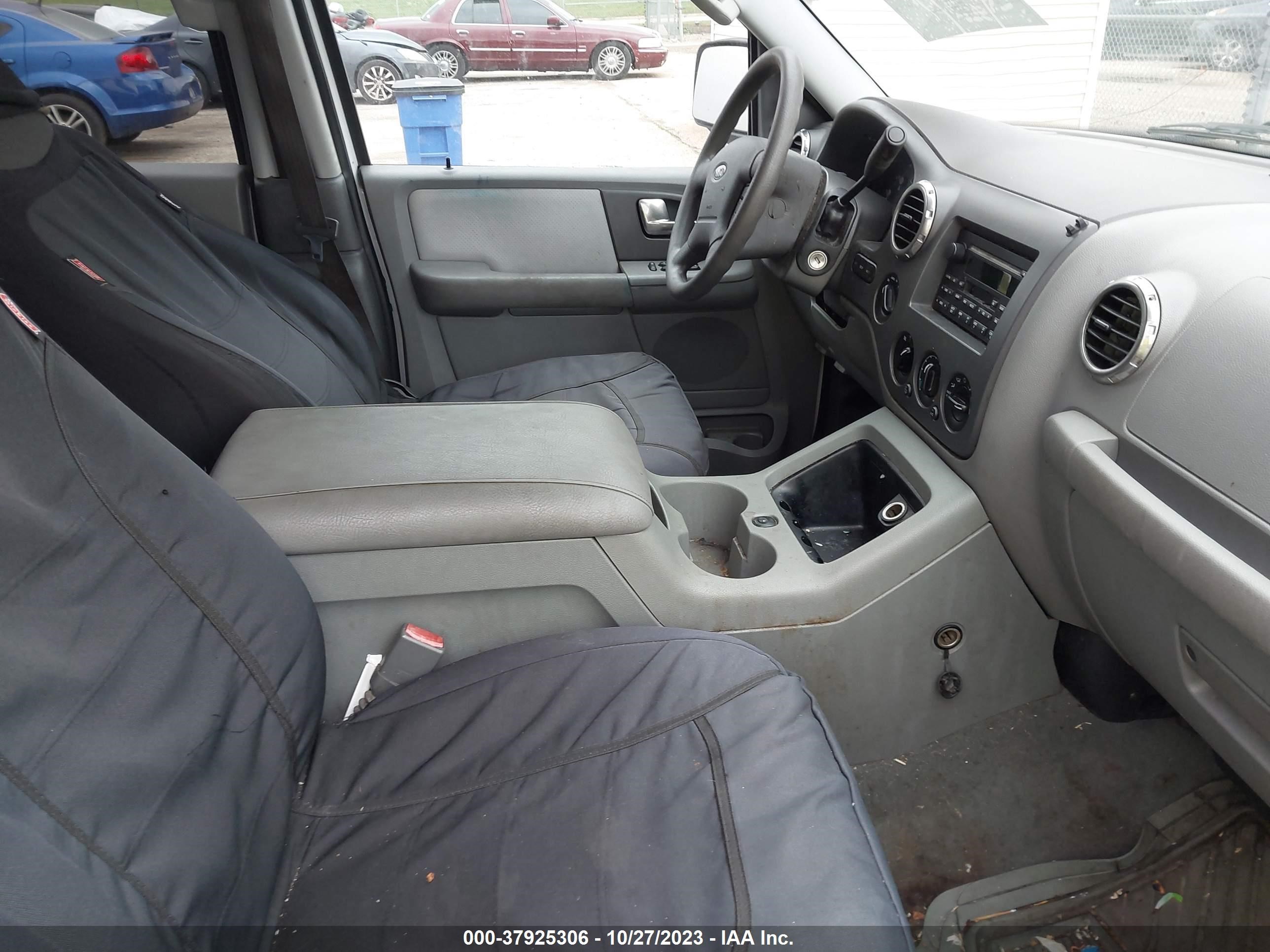 Photo 4 VIN: 1FMPU16L94LB69864 - FORD EXPEDITION 