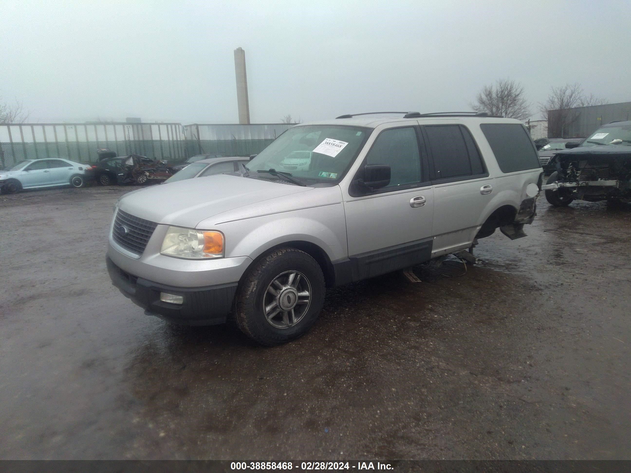 Photo 1 VIN: 1FMPU16WX4LA17344 - FORD EXPEDITION 