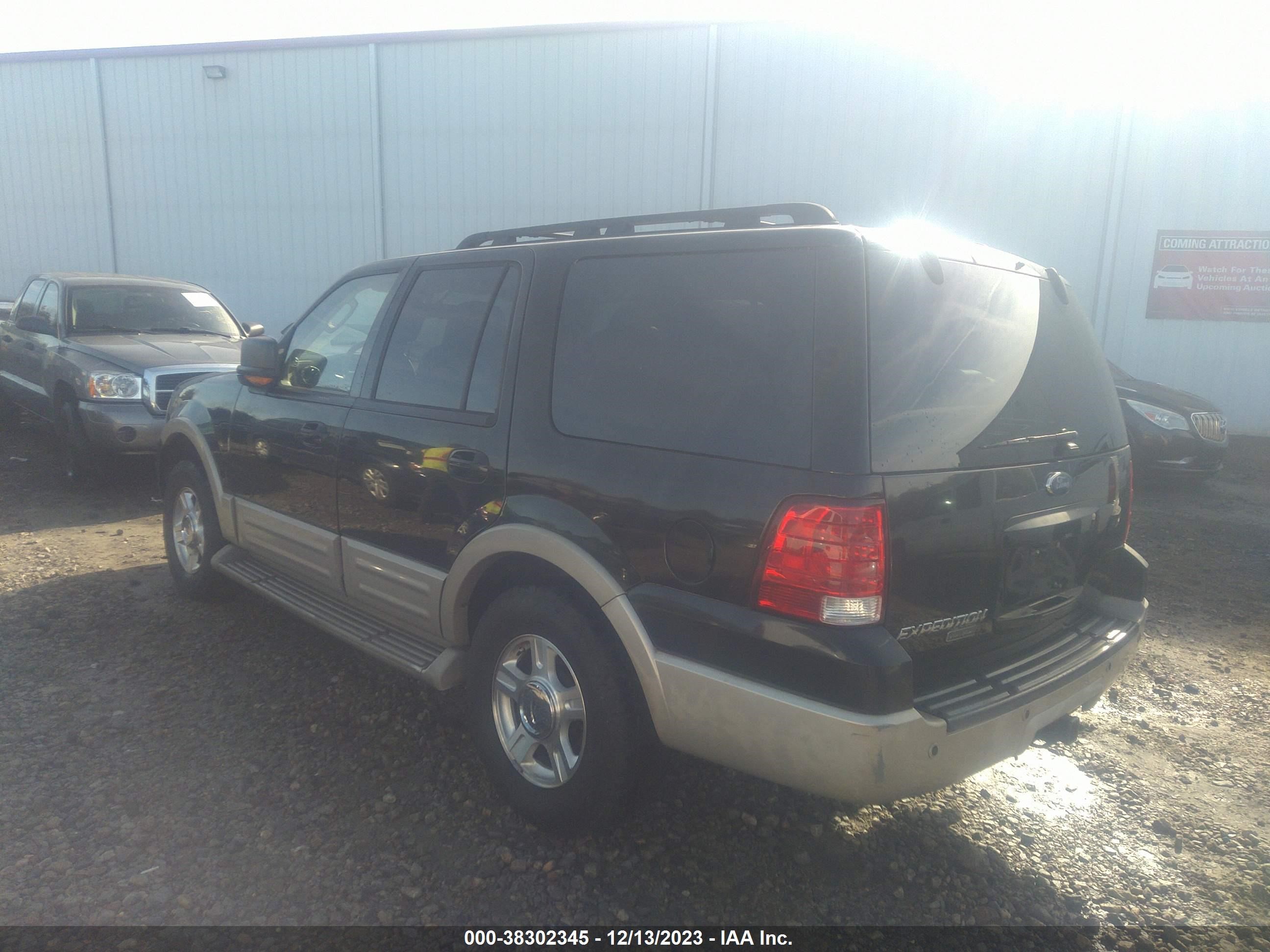 Photo 2 VIN: 1FMPU17516LA29701 - FORD EXPEDITION 