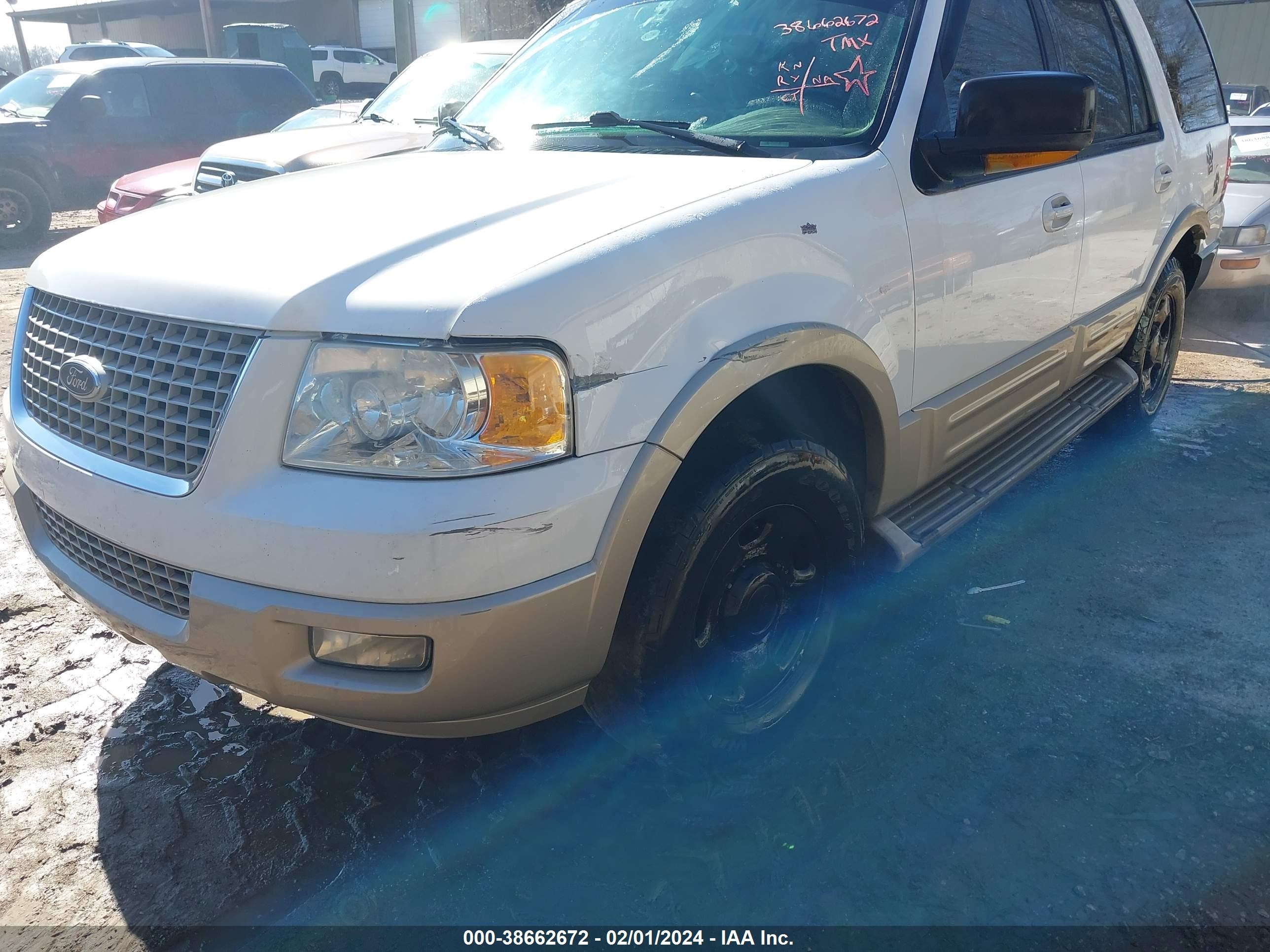 Photo 5 VIN: 1FMPU17516LA68983 - FORD EXPEDITION 