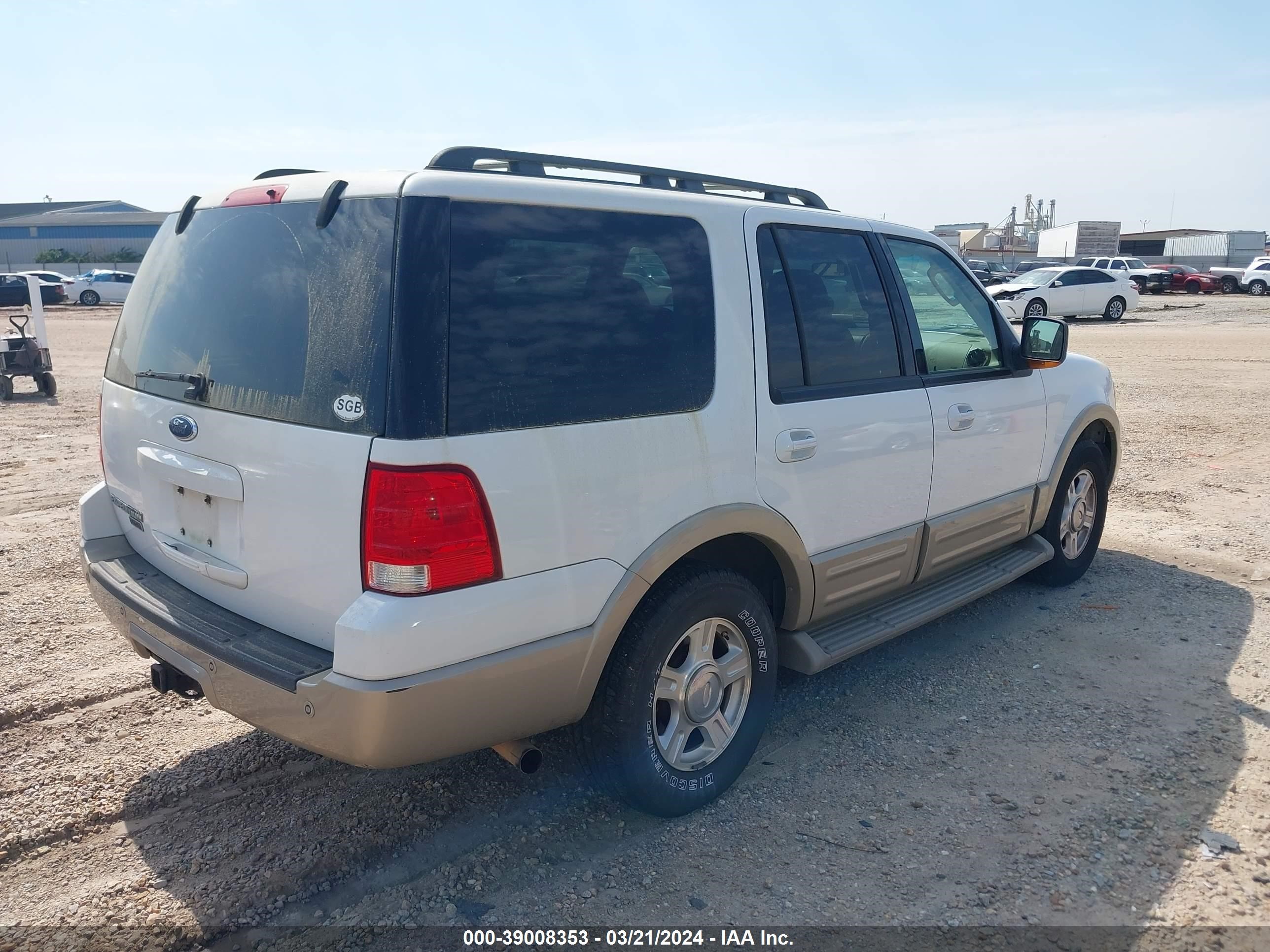 Photo 3 VIN: 1FMPU17516LA94970 - FORD EXPEDITION 