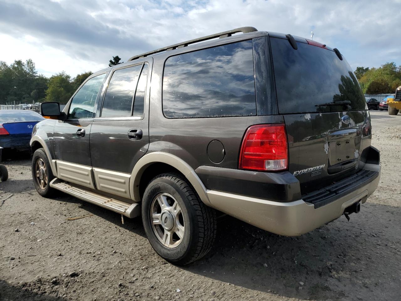 Photo 1 VIN: 1FMPU18526LA10573 - FORD EXPEDITION 