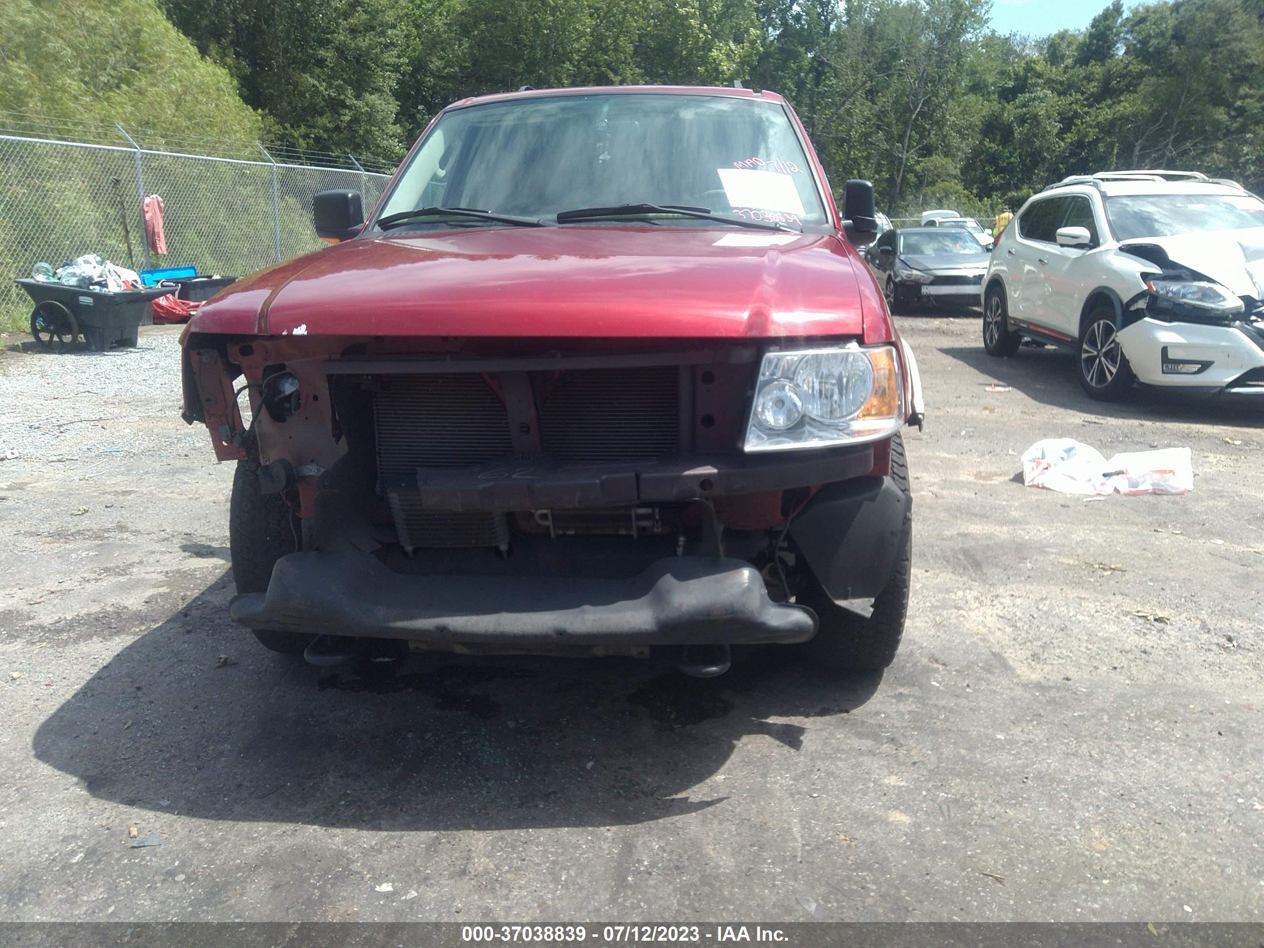 Photo 5 VIN: 1FMPU185X6LA31090 - FORD EXPEDITION 