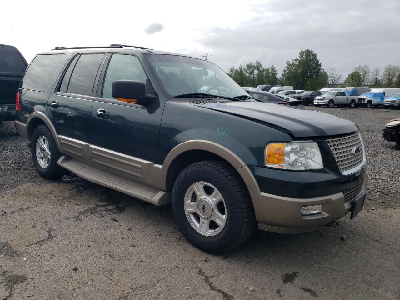 Photo 3 VIN: 1FMPU18L24LA50941 - FORD EXPEDITION 