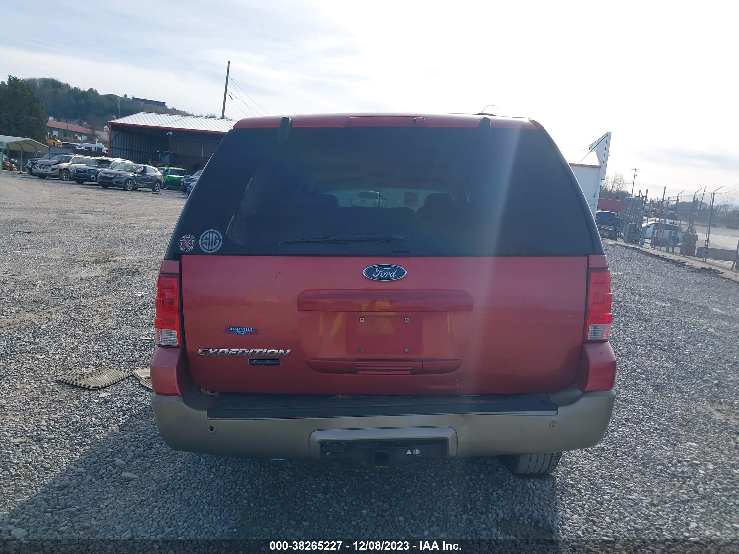 Photo 15 VIN: 1FMPU18L33LB09476 - FORD EXPEDITION 