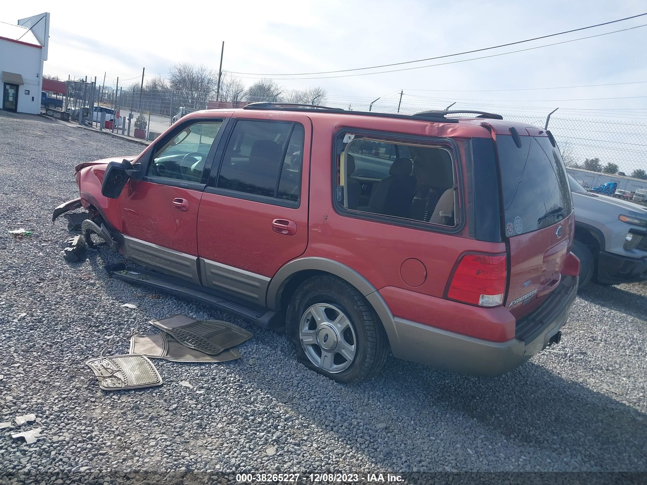 Photo 2 VIN: 1FMPU18L33LB09476 - FORD EXPEDITION 