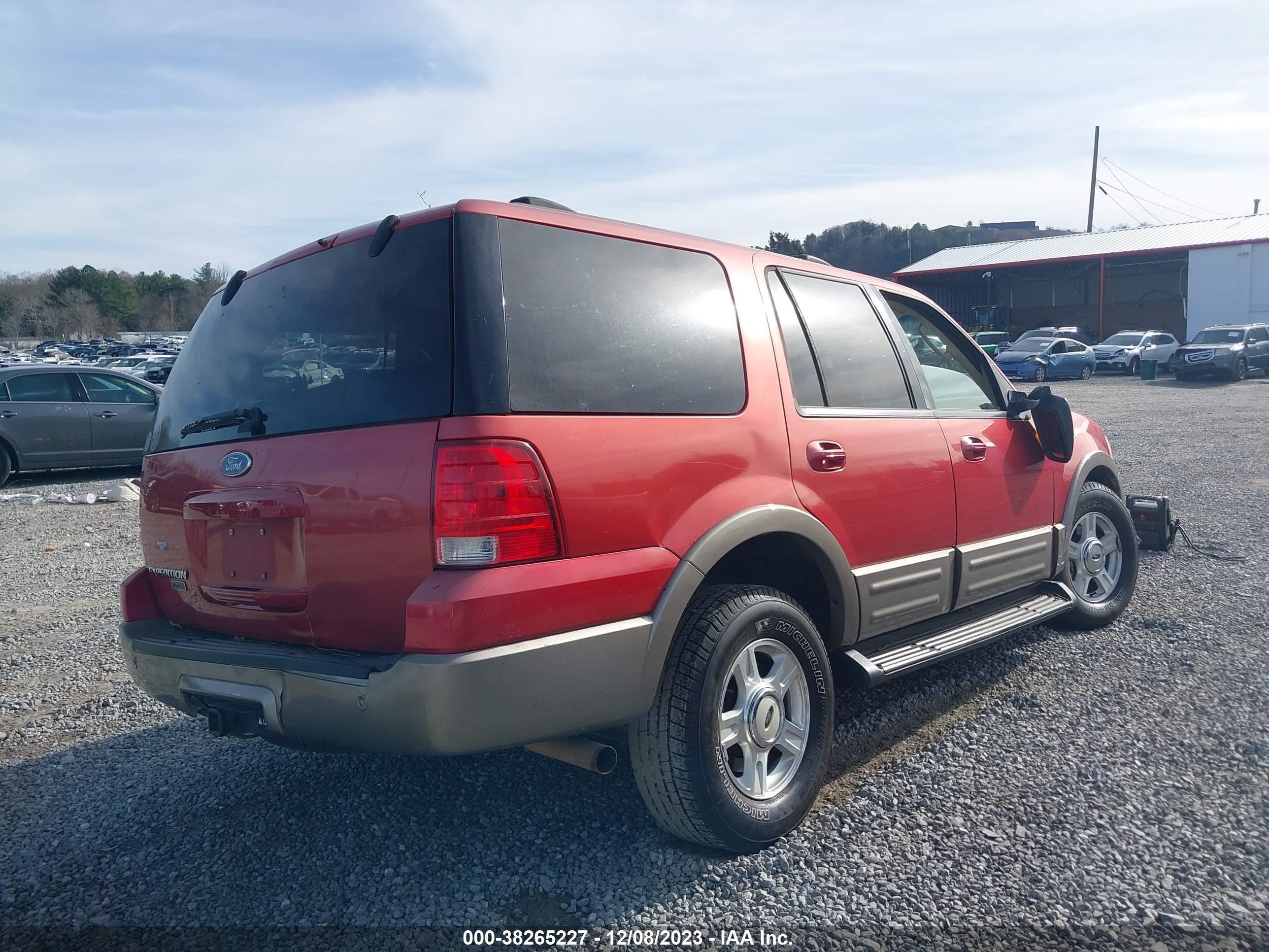 Photo 3 VIN: 1FMPU18L33LB09476 - FORD EXPEDITION 