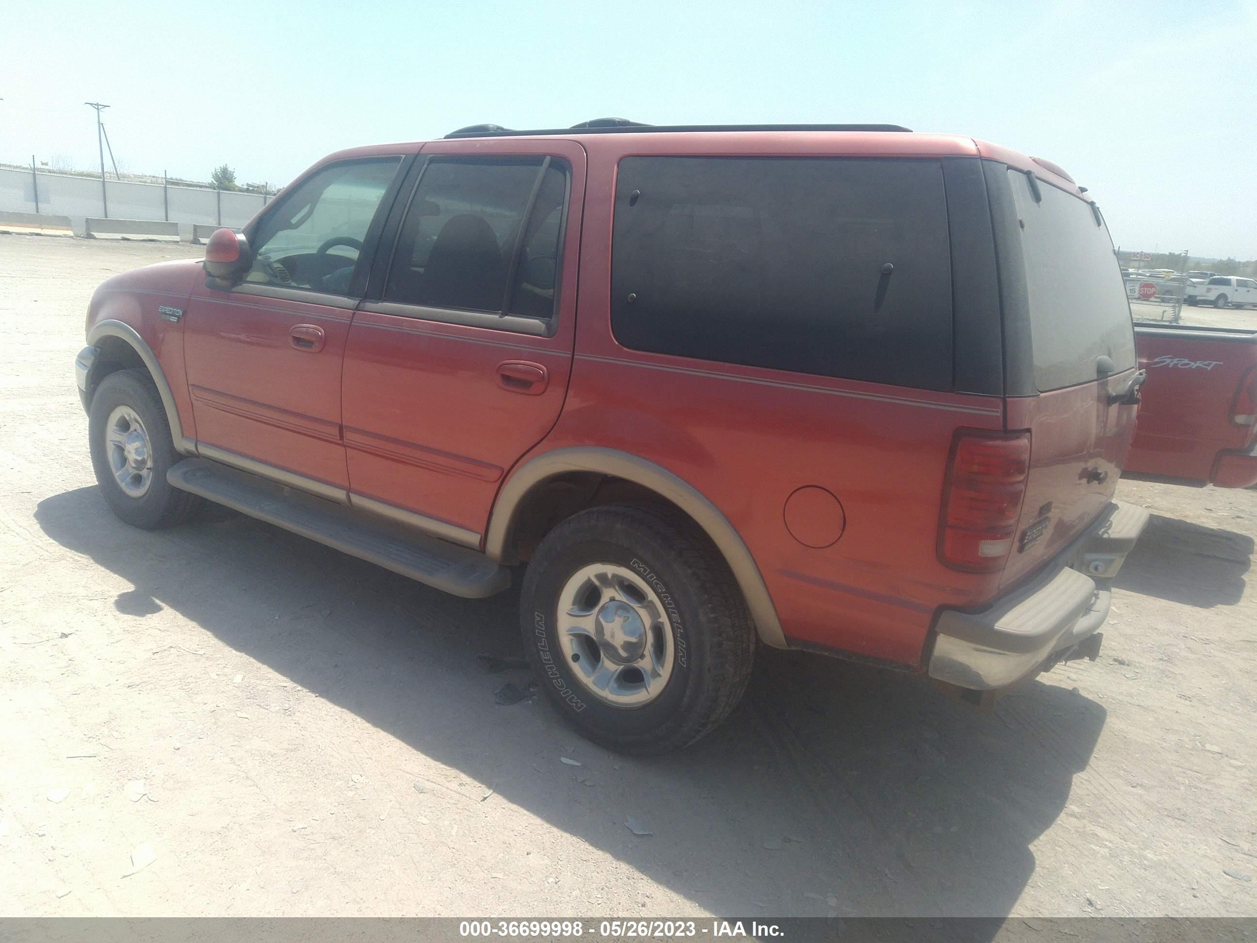 Photo 2 VIN: 1FMPU18L92LA45216 - FORD EXPEDITION 