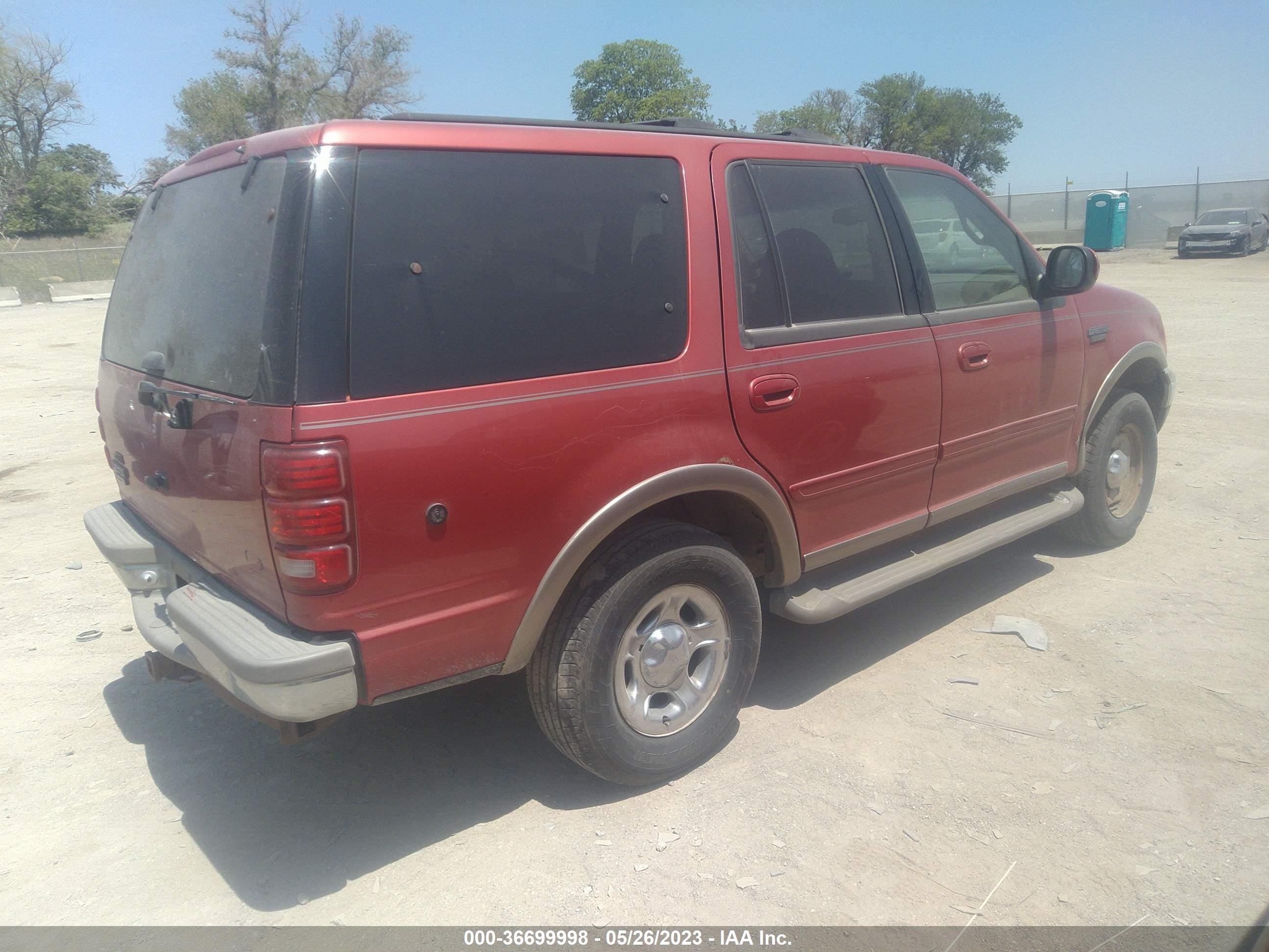 Photo 3 VIN: 1FMPU18L92LA45216 - FORD EXPEDITION 