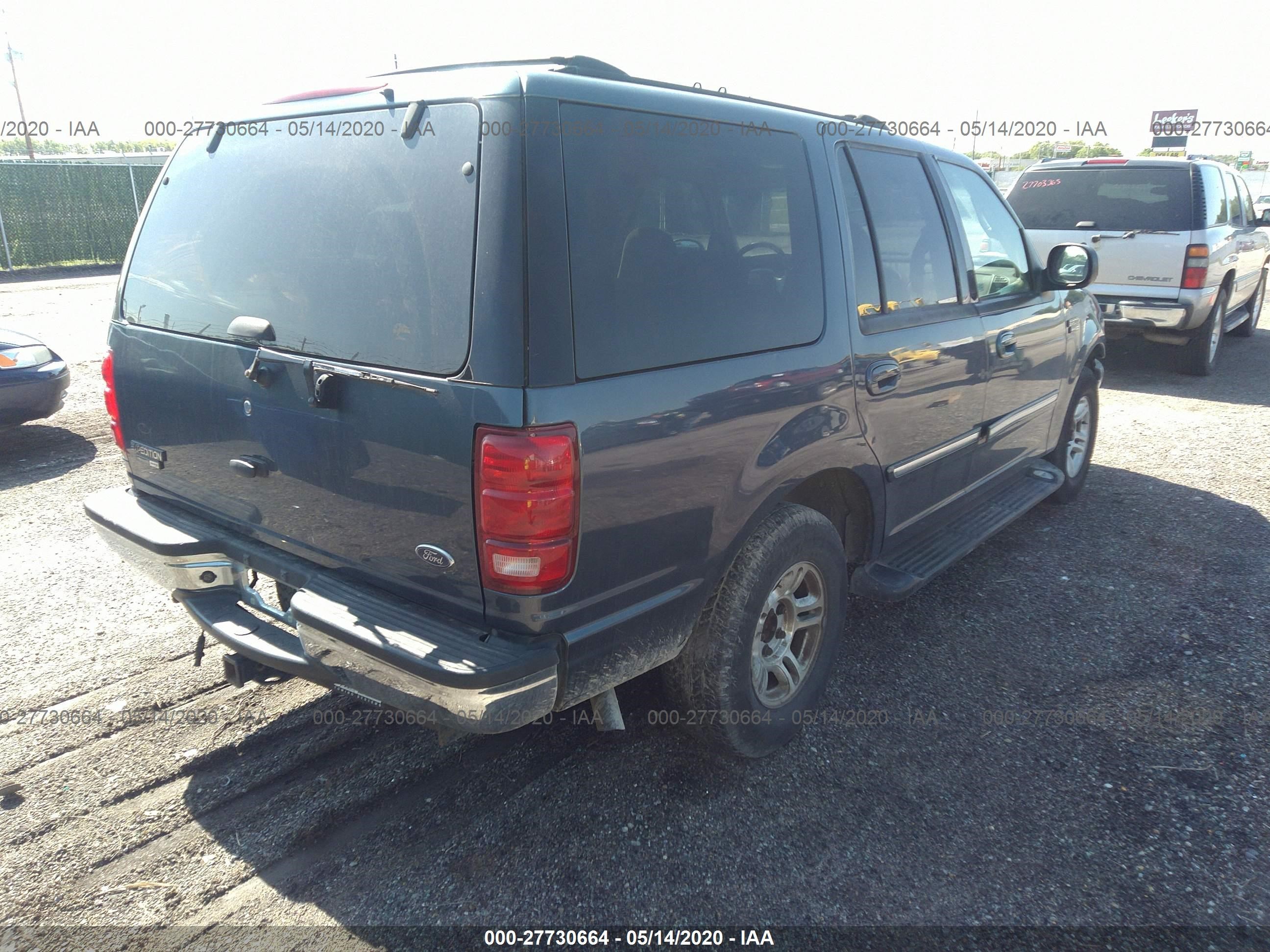 Photo 3 VIN: 1FMRU1568YLB93440 - FORD EXPEDITION 