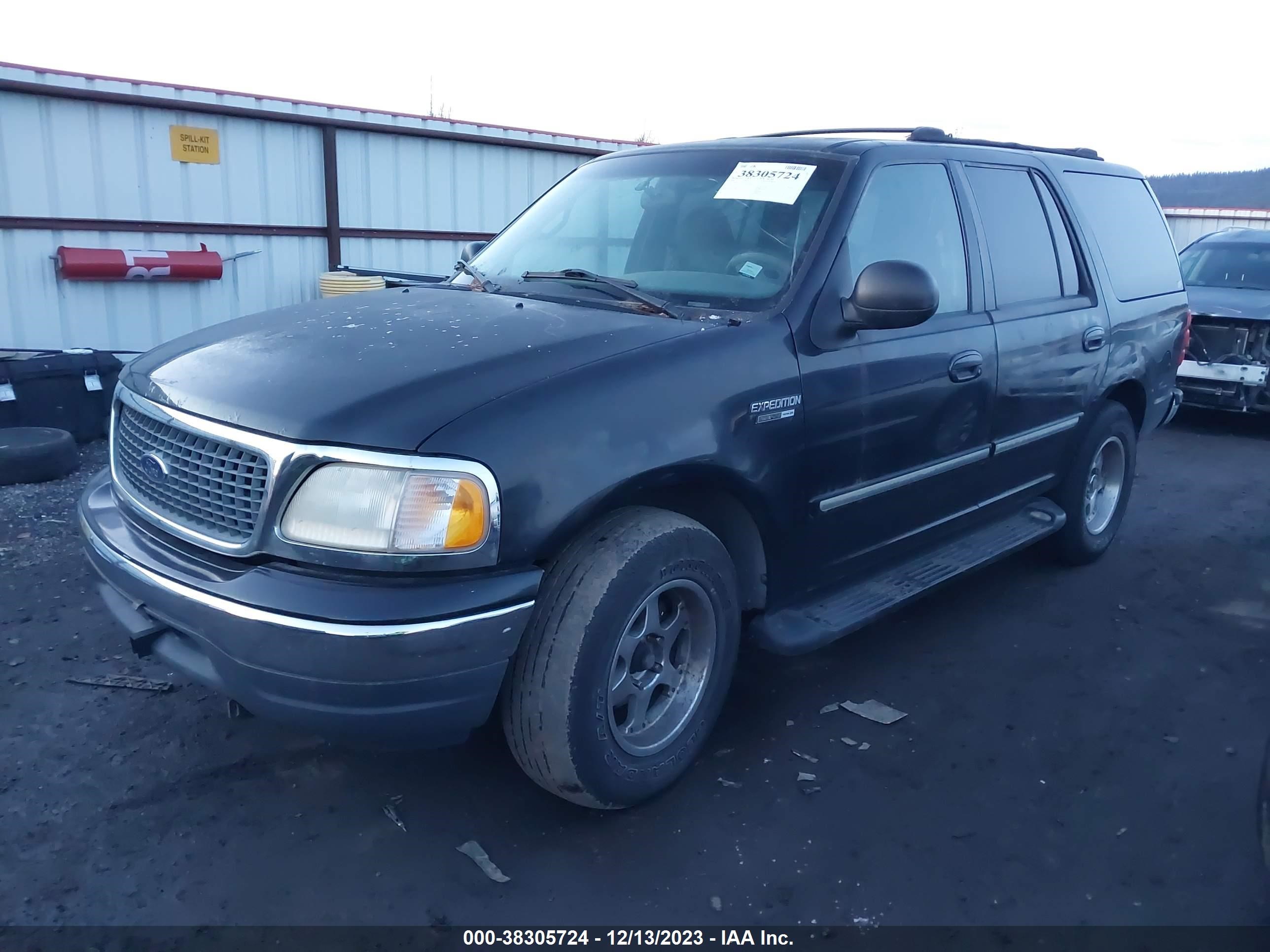 Photo 1 VIN: 1FMRU15L0YLC22435 - FORD EXPEDITION 