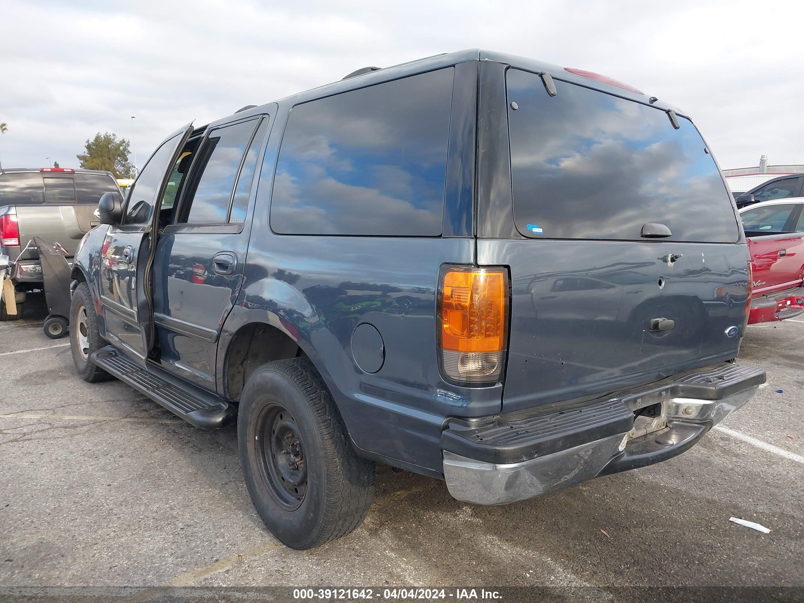 Photo 2 VIN: 1FMRU15W32LA85993 - FORD EXPEDITION 