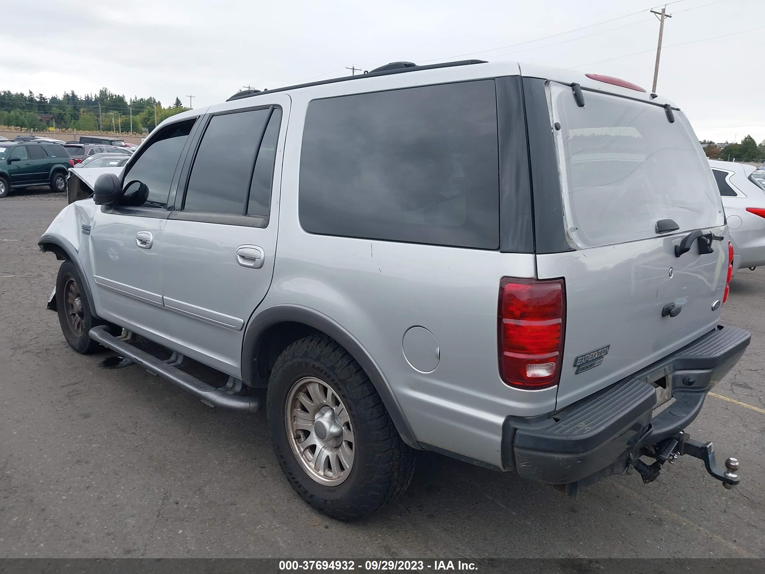 Photo 2 VIN: 1FMRU15W71LB22901 - FORD EXPEDITION 