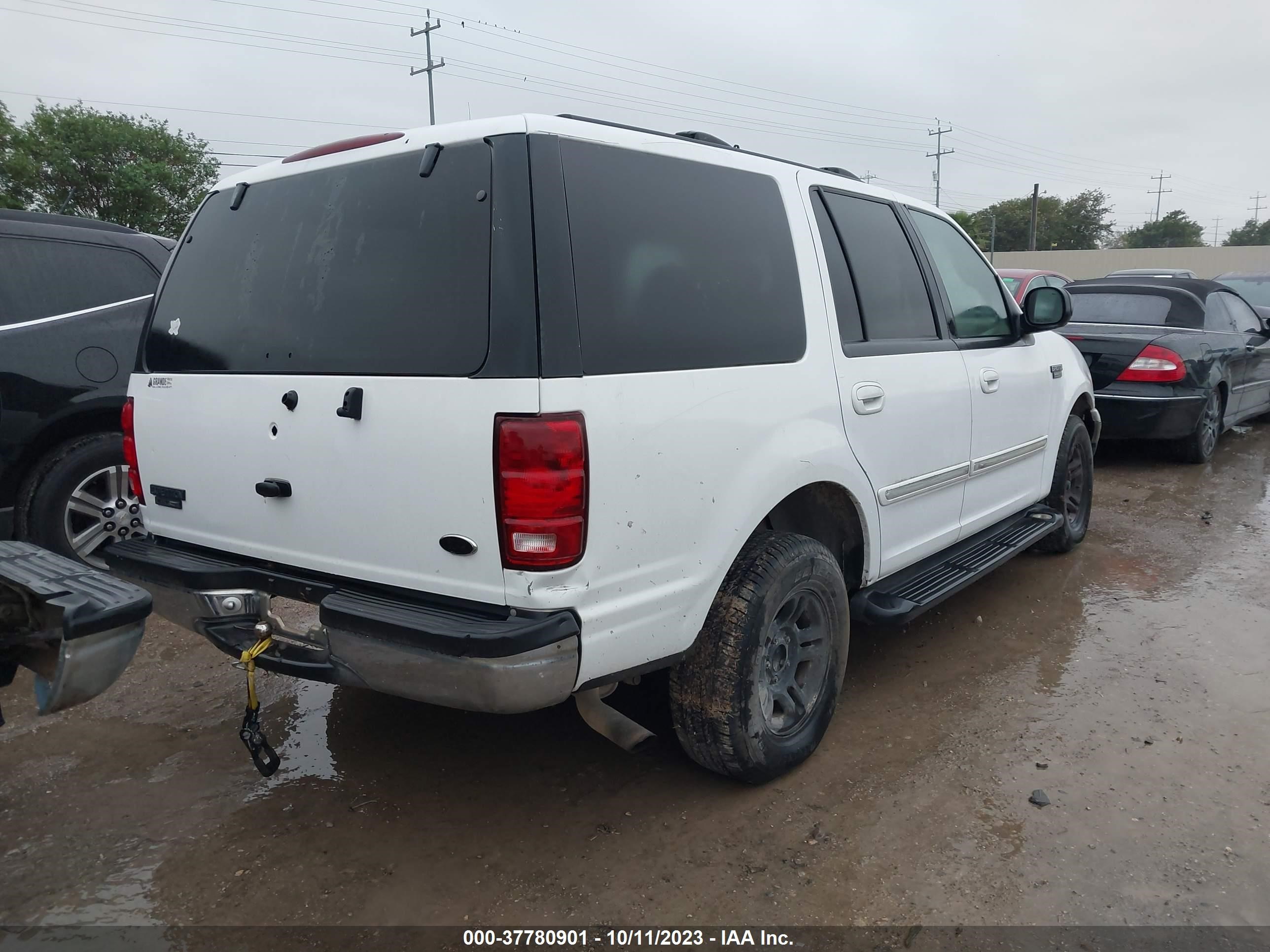 Photo 3 VIN: 1FMRU15W91LB27906 - FORD EXPEDITION 