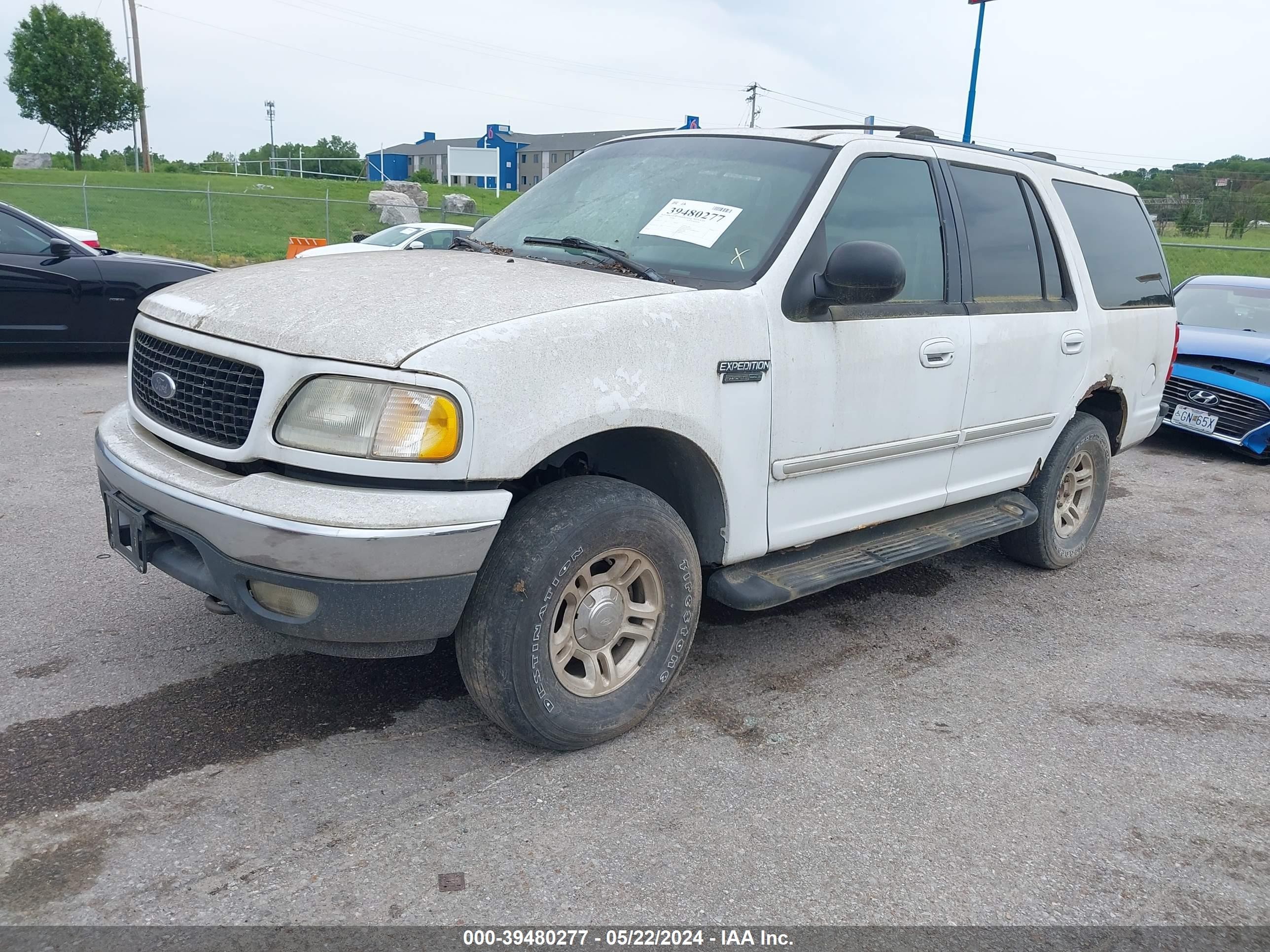 Photo 1 VIN: 1FMRU1667YLC06760 - FORD EXPEDITION 