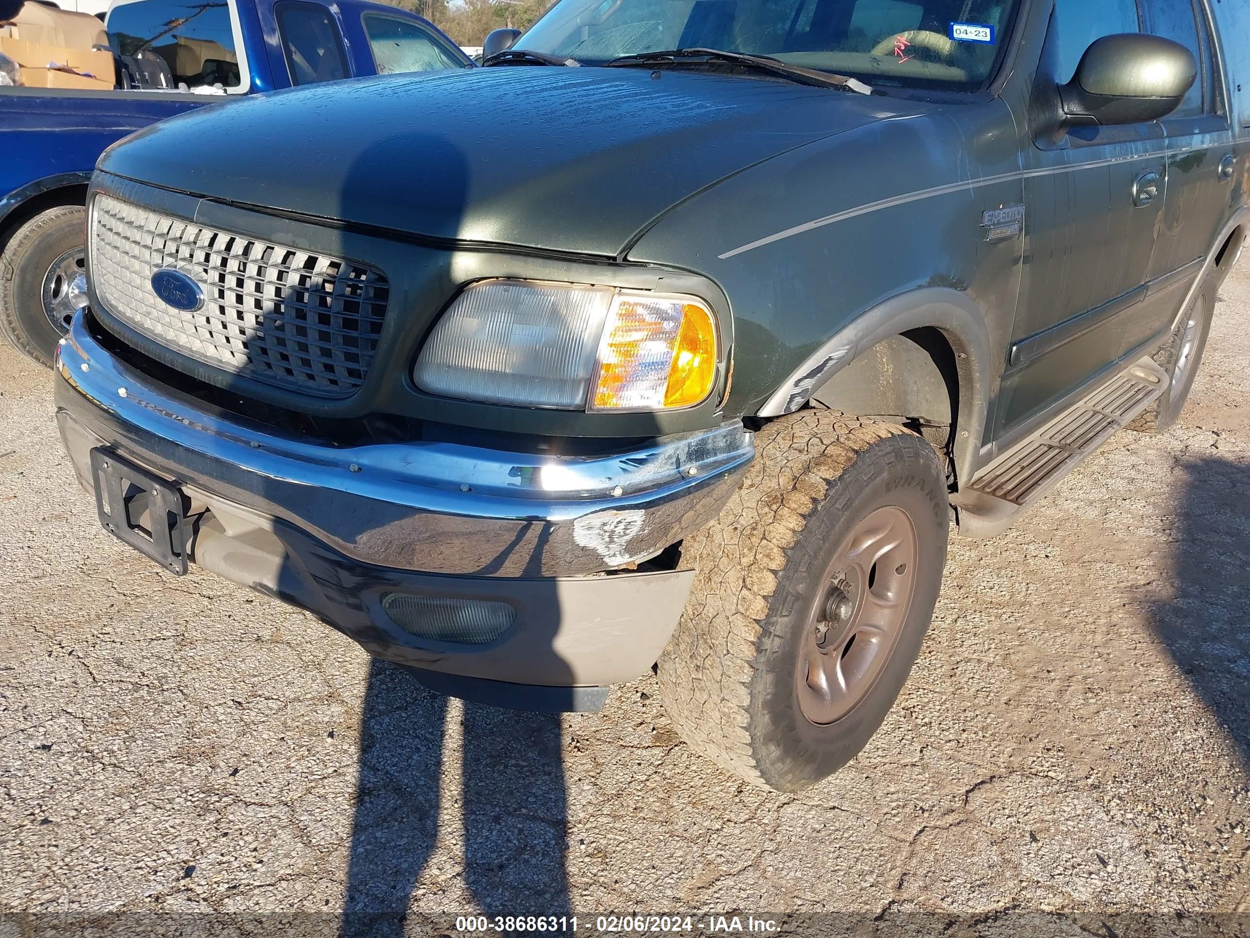 Photo 11 VIN: 1FMRU17L1YLB05721 - FORD EXPEDITION 