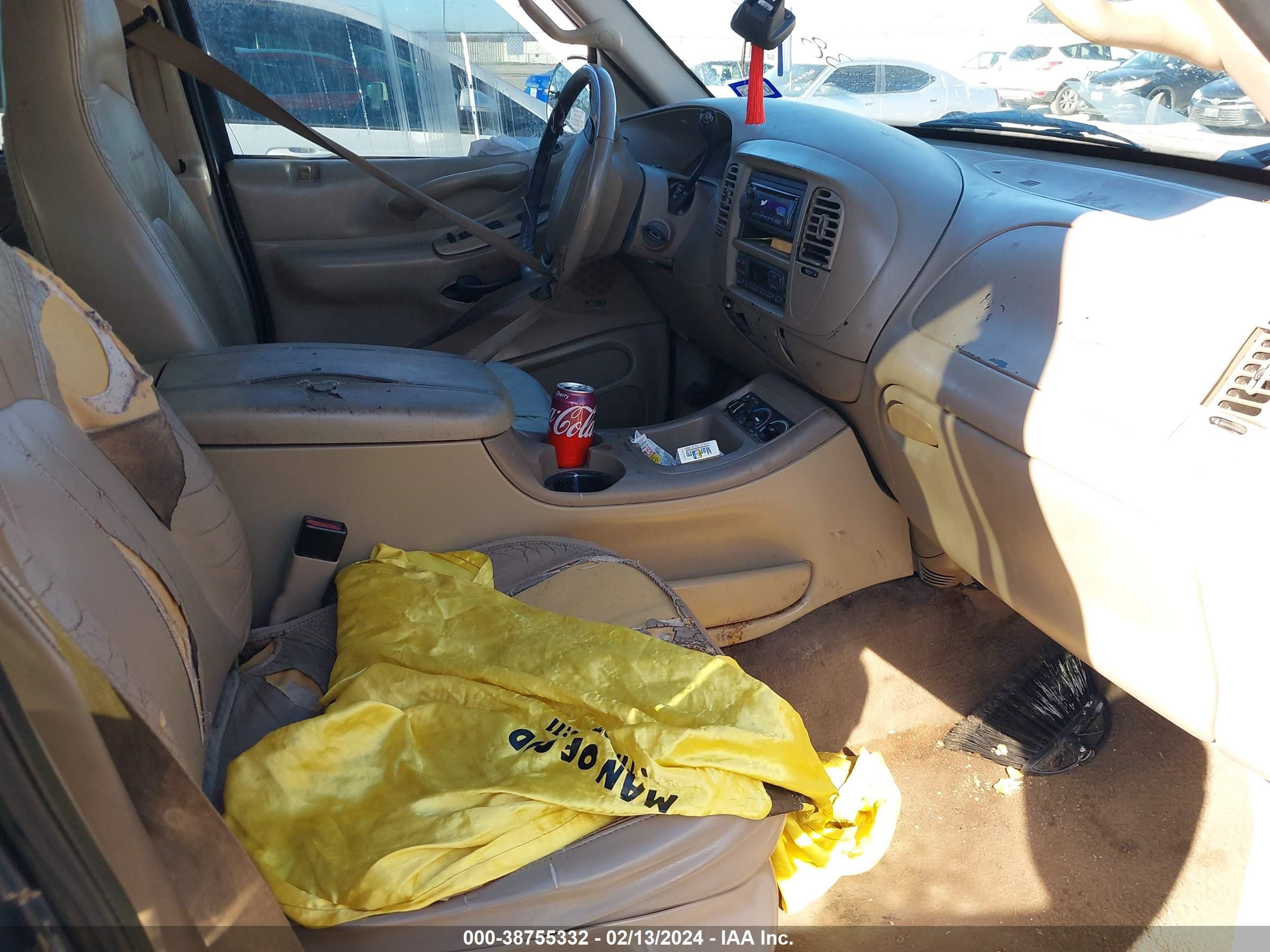 Photo 4 VIN: 1FMRU17L51LA15512 - FORD EXPEDITION 