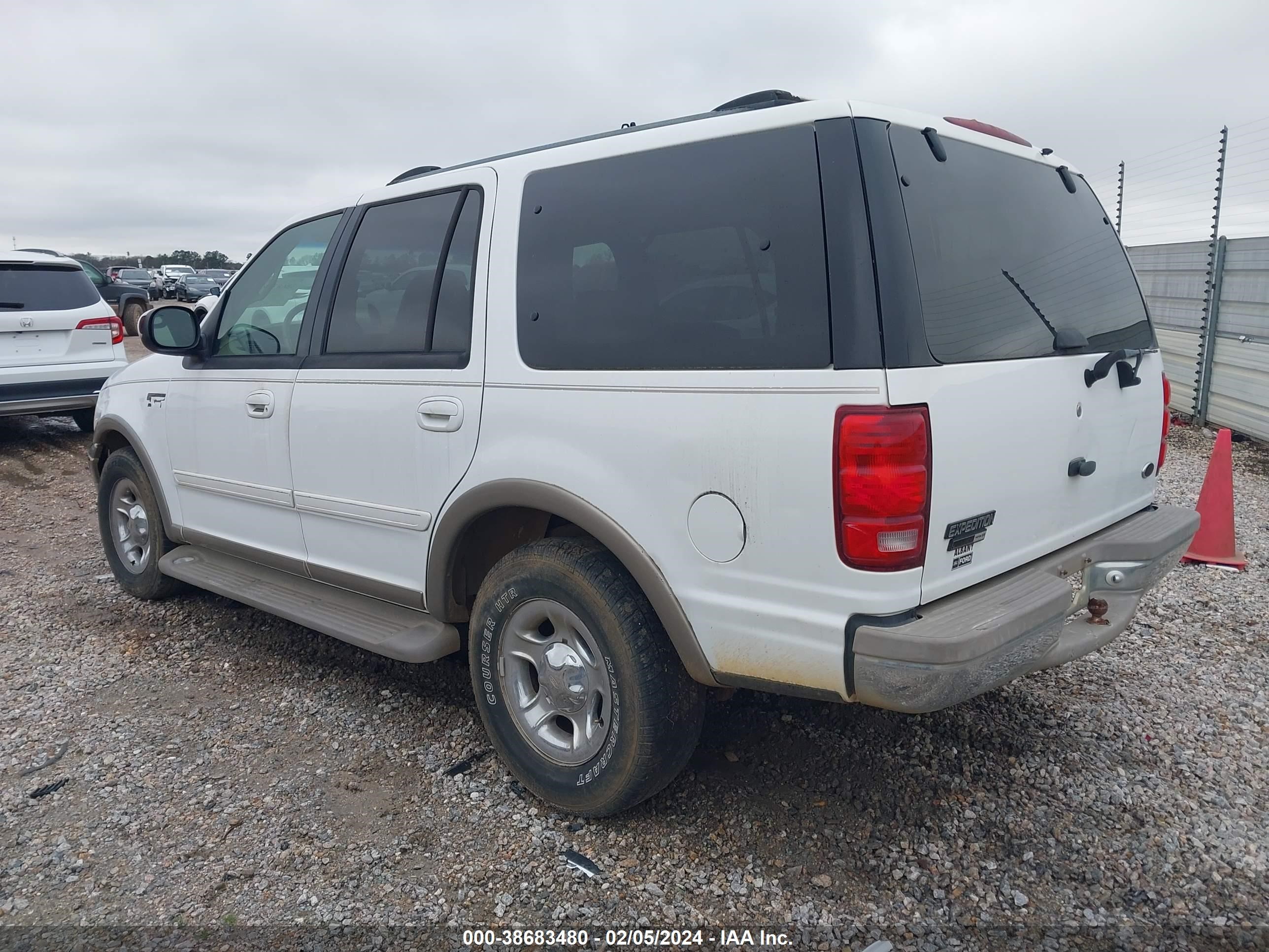 Photo 2 VIN: 1FMRU17W51LA38413 - FORD EXPEDITION 