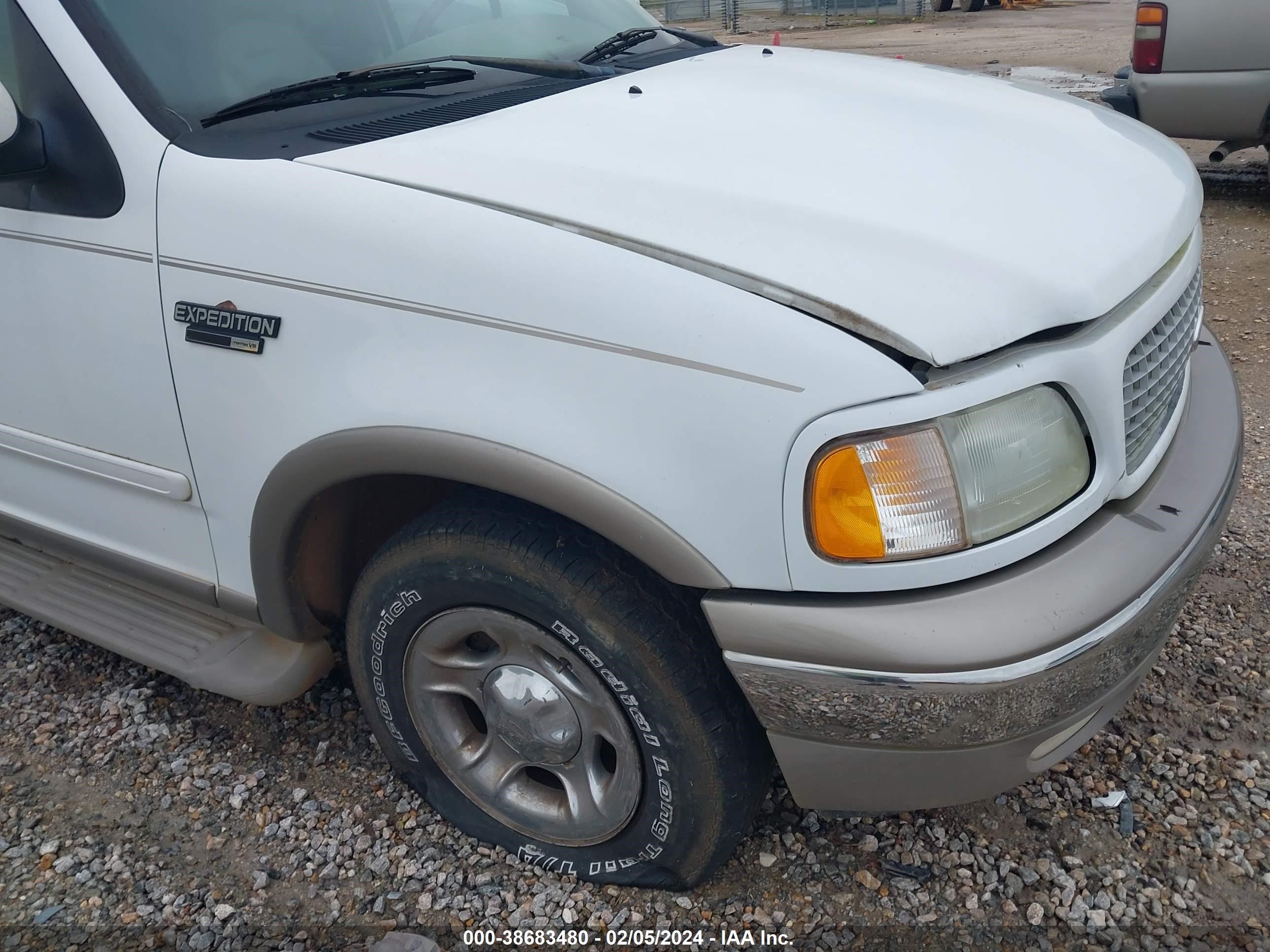 Photo 5 VIN: 1FMRU17W51LA38413 - FORD EXPEDITION 