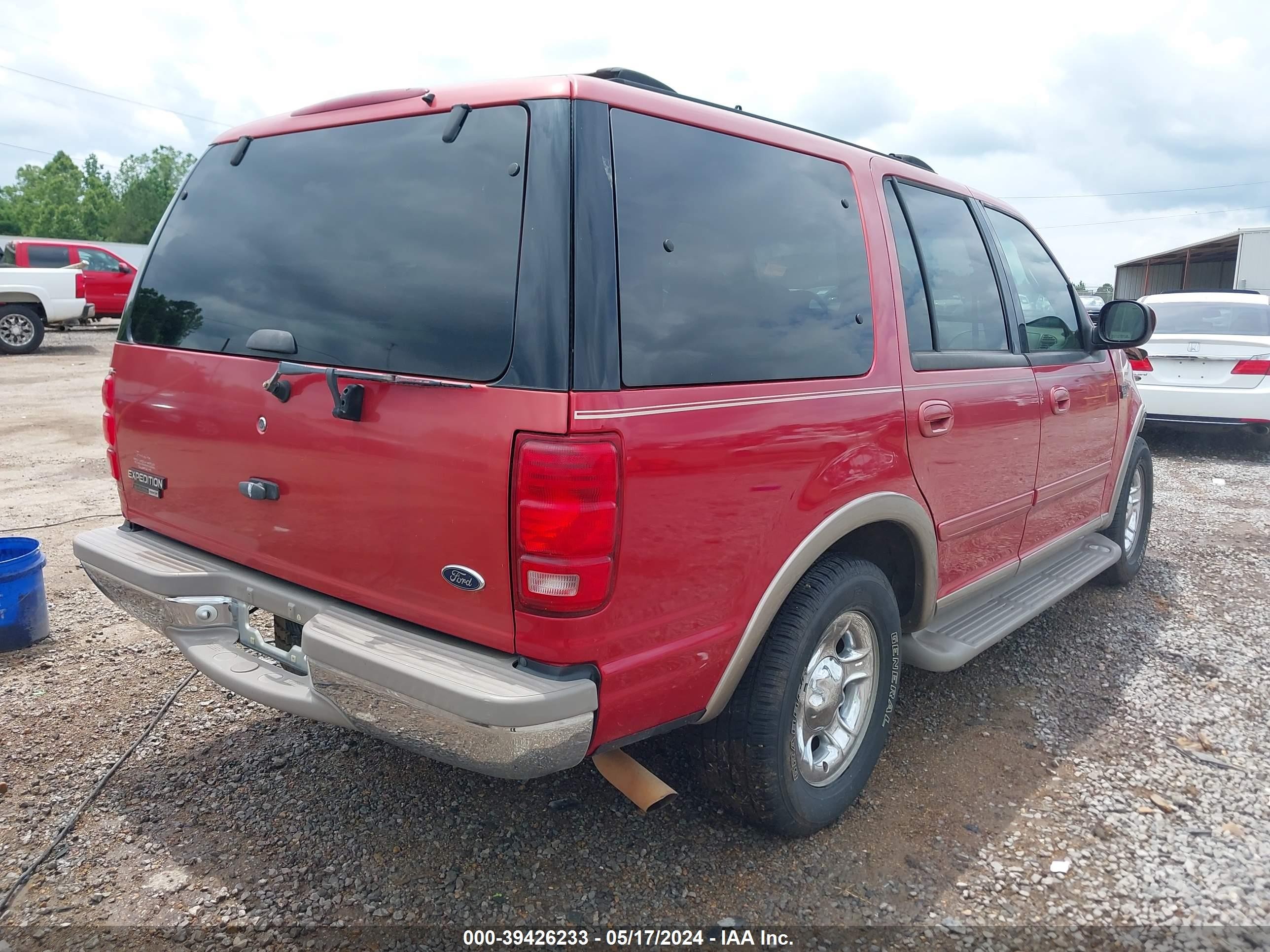 Photo 3 VIN: 1FMRU17W81LA33822 - FORD EXPEDITION 