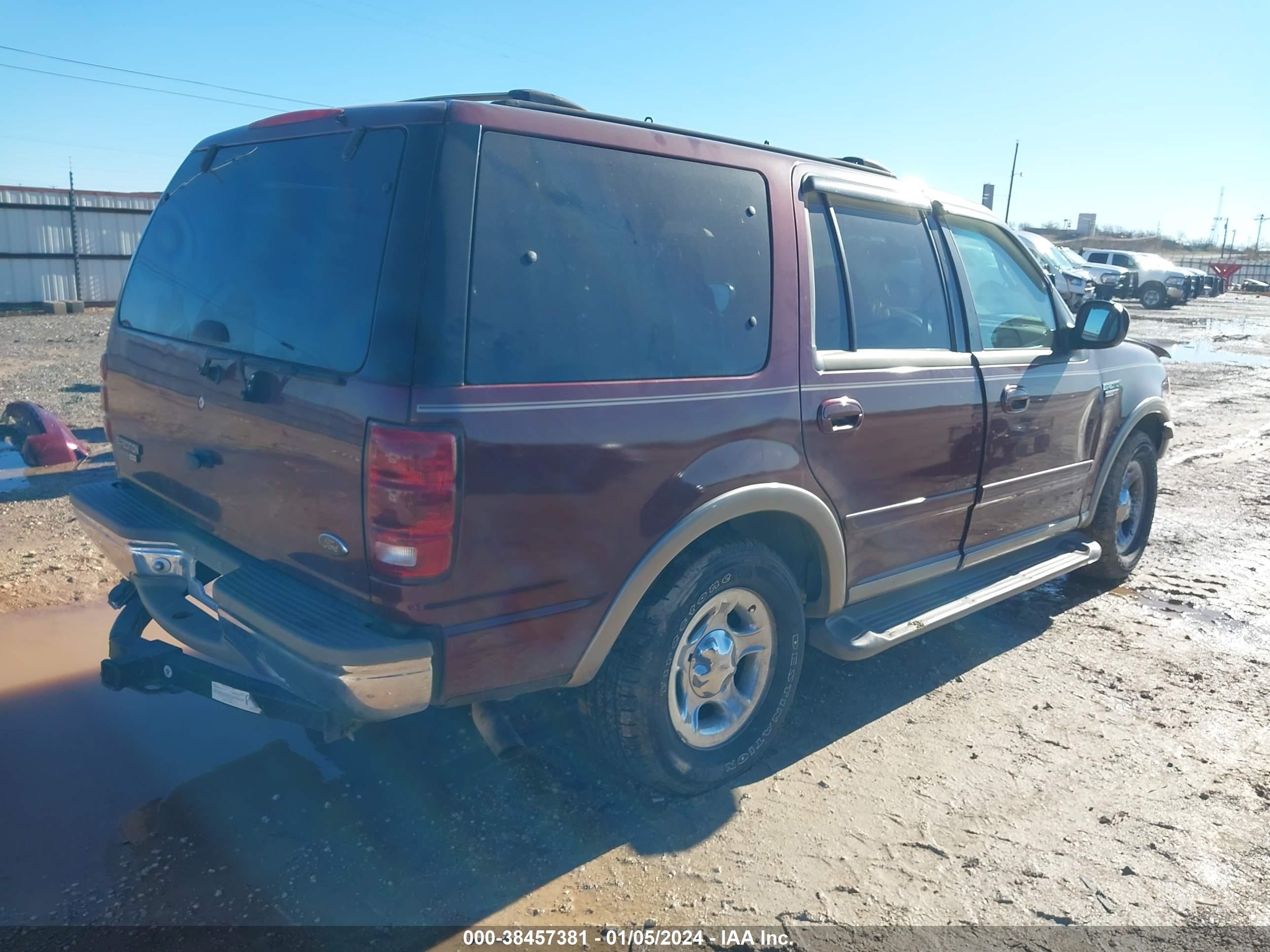 Photo 3 VIN: 1FMRU17W81LA53486 - FORD EXPEDITION 