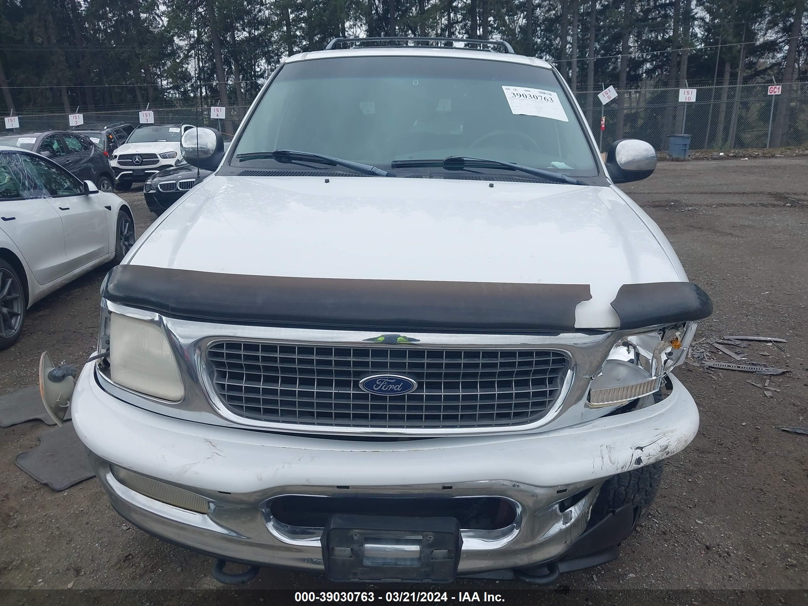 Photo 11 VIN: 1FMRU18W6WLB17742 - FORD EXPEDITION 