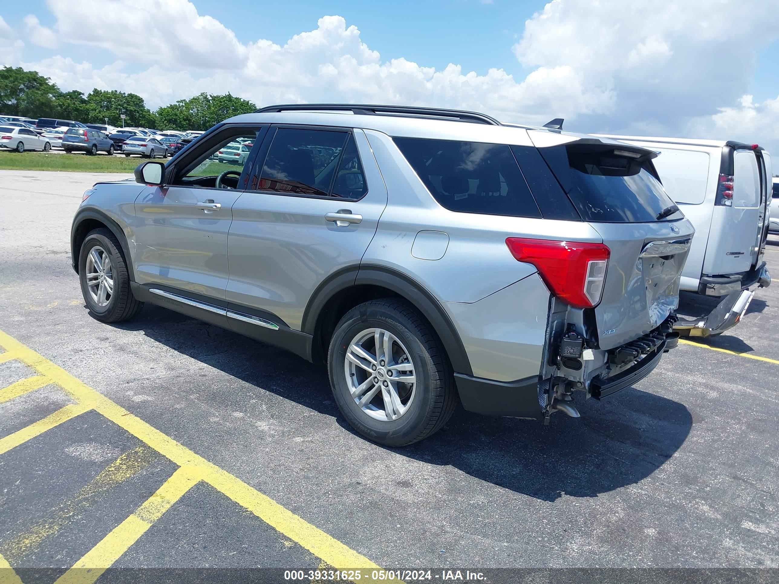 Photo 2 VIN: 1FMSK7DH5RGA02595 - FORD EXPLORER 