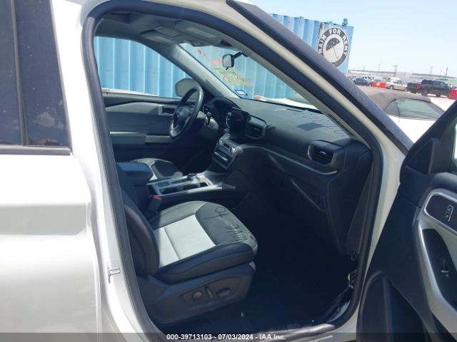 Photo 4 VIN: 1FMSK7DH9NGA21404 - FORD EXPLORER 