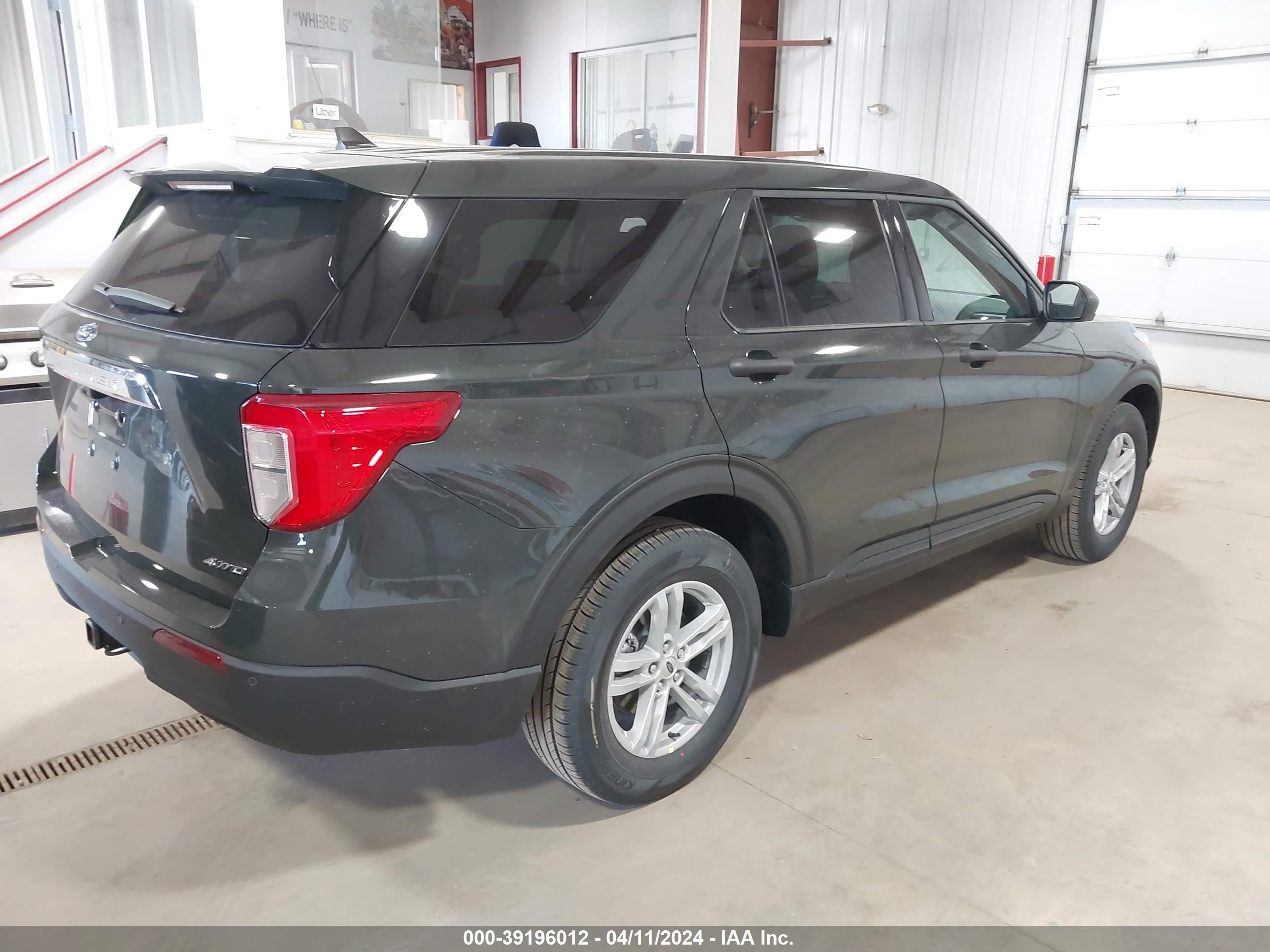 Photo 3 VIN: 1FMSK8BH5RGA52941 - FORD EXPLORER 