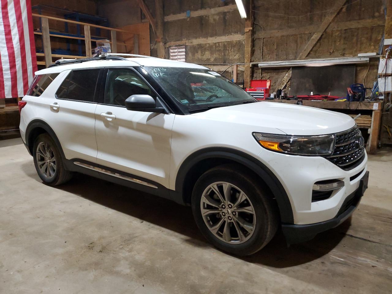 Photo 3 VIN: 1FMSK8DH1NGA40857 - FORD EXPLORER 