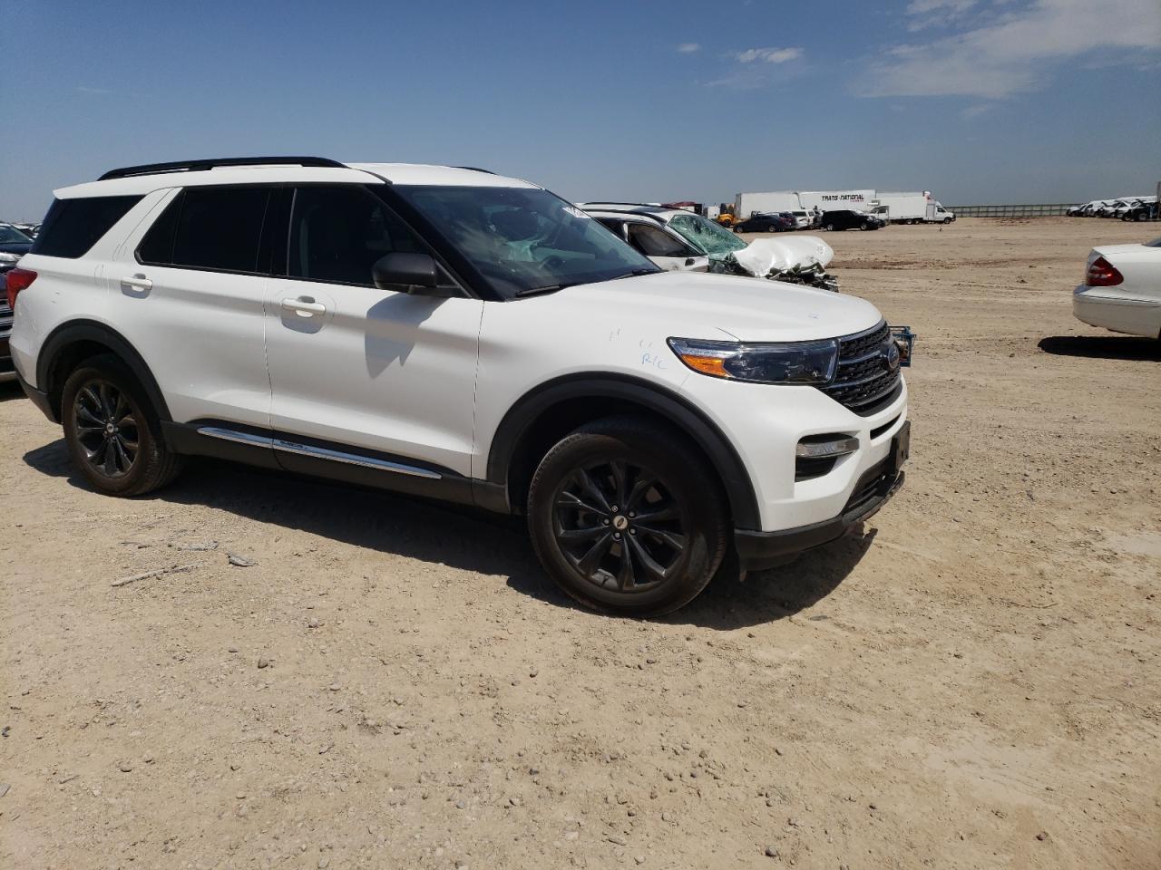 Photo 3 VIN: 1FMSK8DH1NGC39939 - FORD EXPLORER 