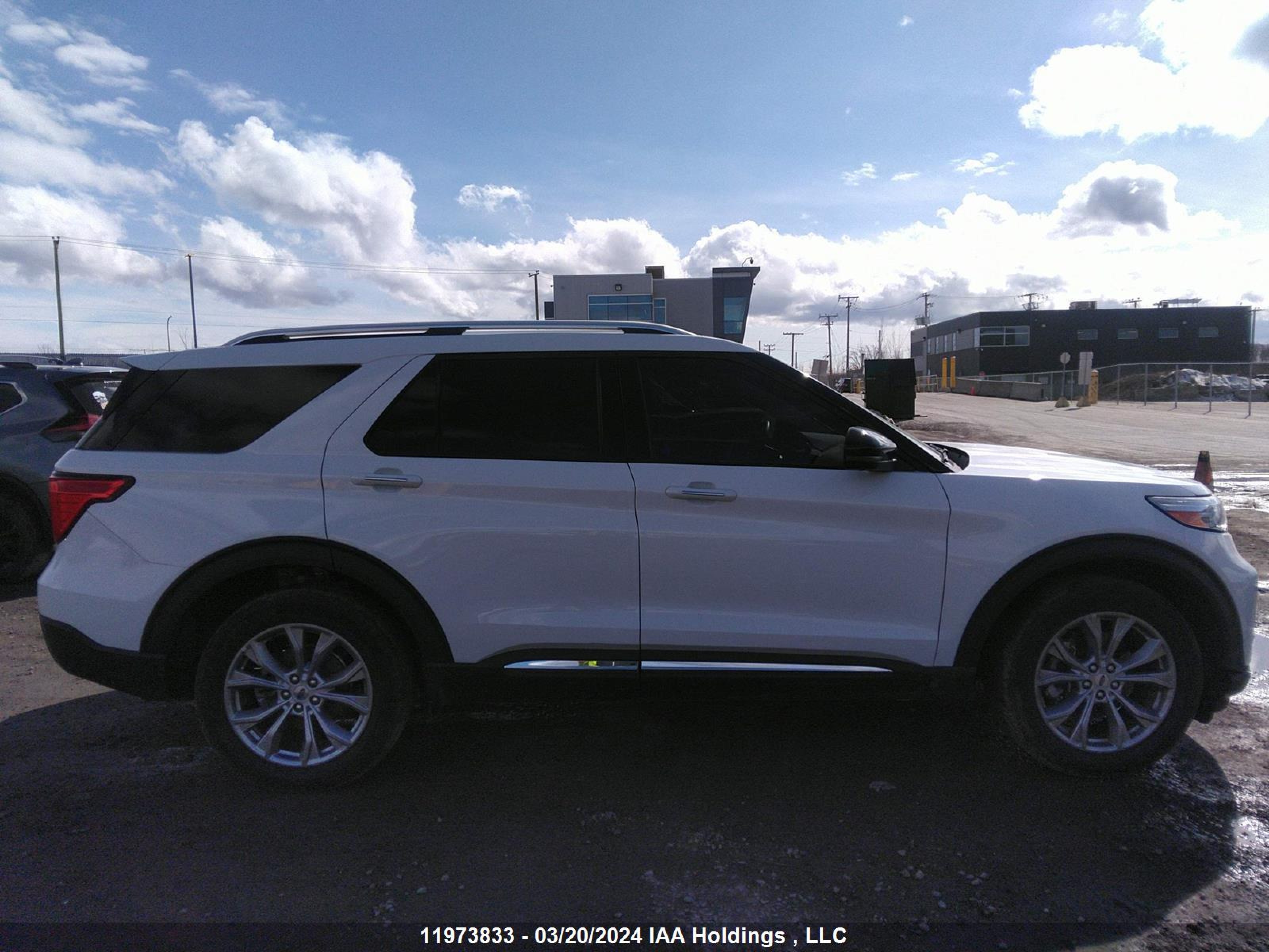 Photo 13 VIN: 1FMSK8FH8PGA84189 - FORD EXPLORER 