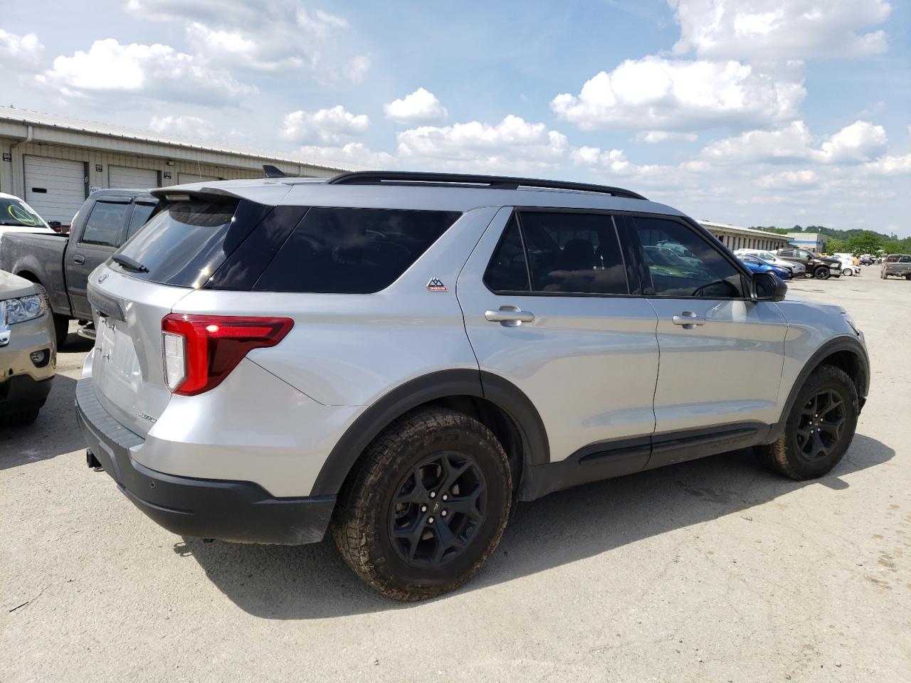 Photo 2 VIN: 1FMSK8JH8NGA37703 - FORD EXPLORER 