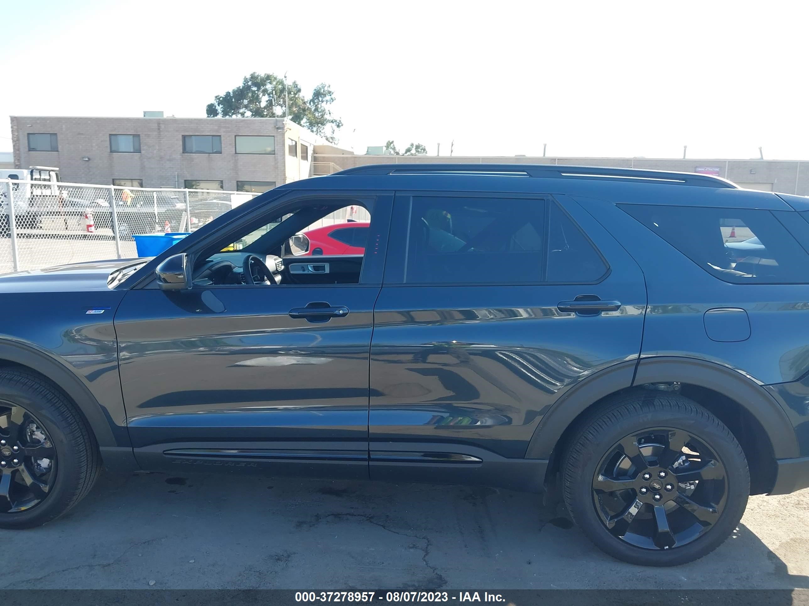 Photo 14 VIN: 1FMSK8KH3PGA92092 - FORD EXPLORER 