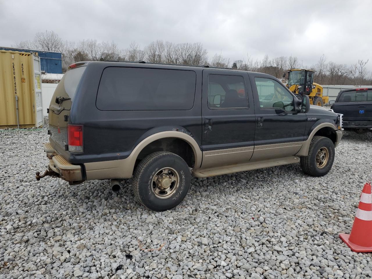 Photo 2 VIN: 1FMSU45P23EC87046 - FORD EXCURSION 