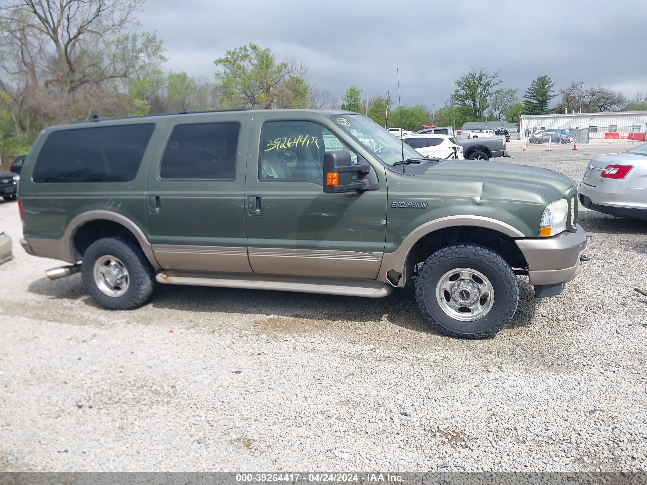 Photo 13 VIN: 1FMSU45P63EC70833 - FORD EXCURSION 